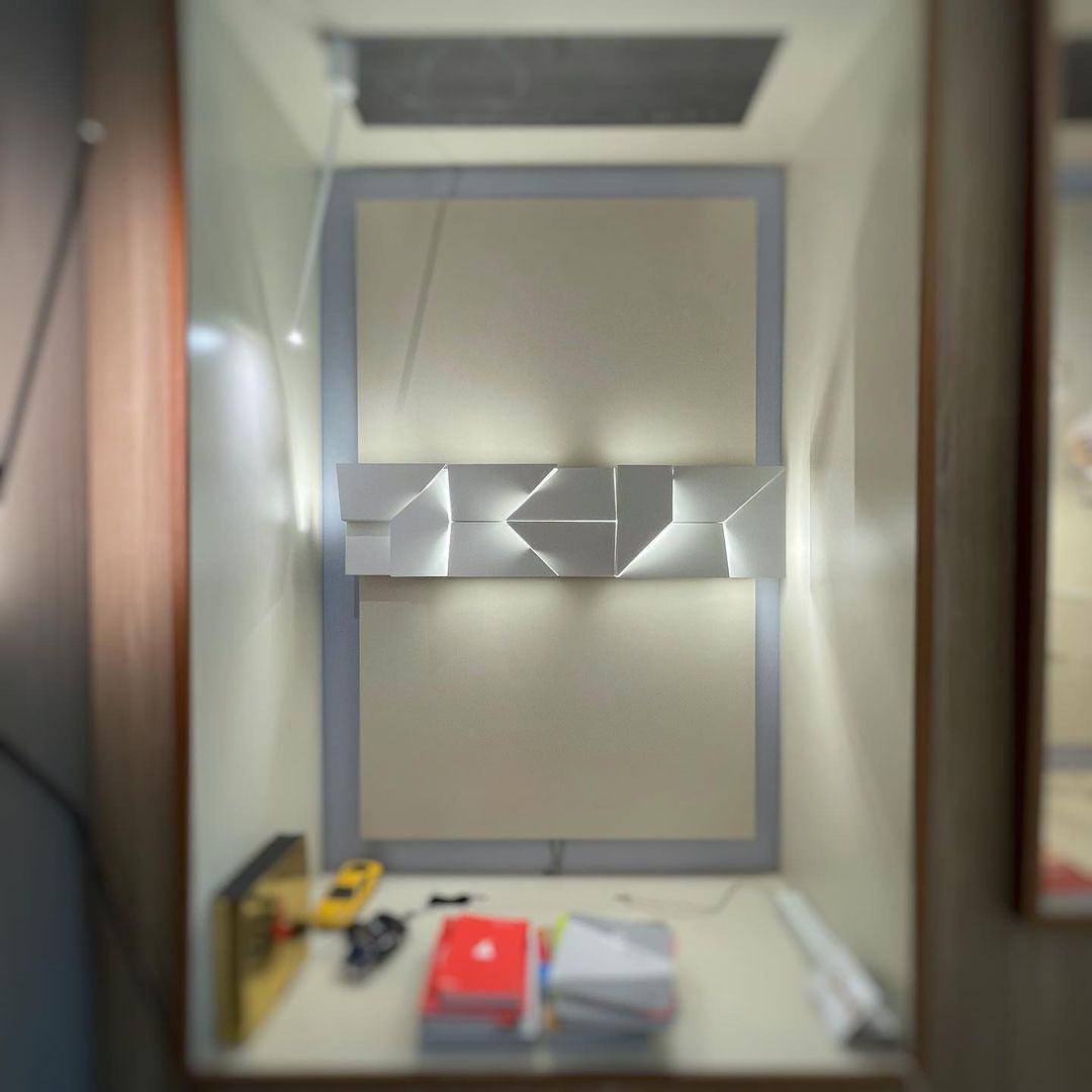 Shadows Grand Sconce - Blowlighting