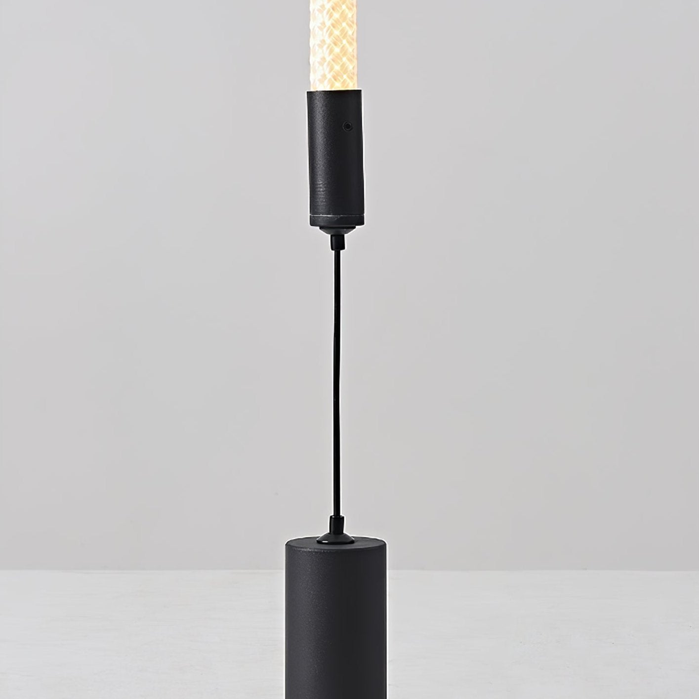 Osile Moderne Minimalistische Pendelleuchte aus Metall-Letslighting