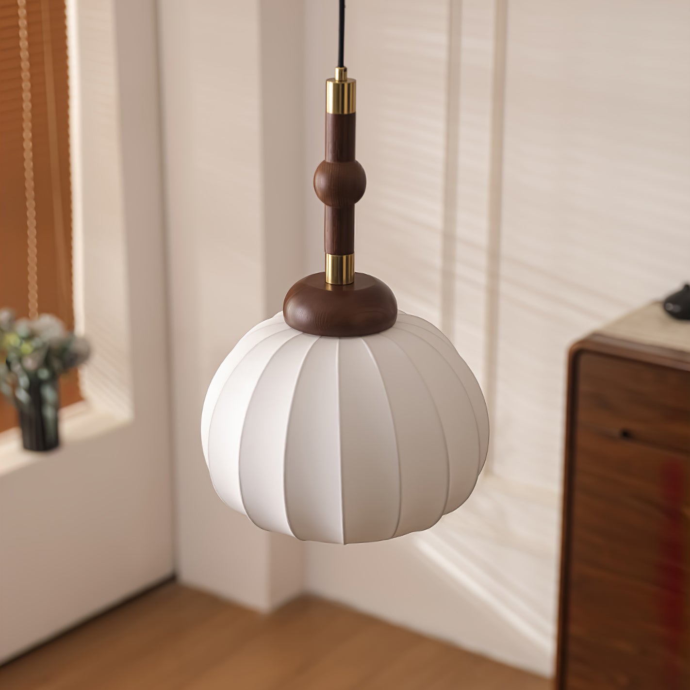 Solari Skandinavische Pendelleuchte aus Seidenholz-Letslighting