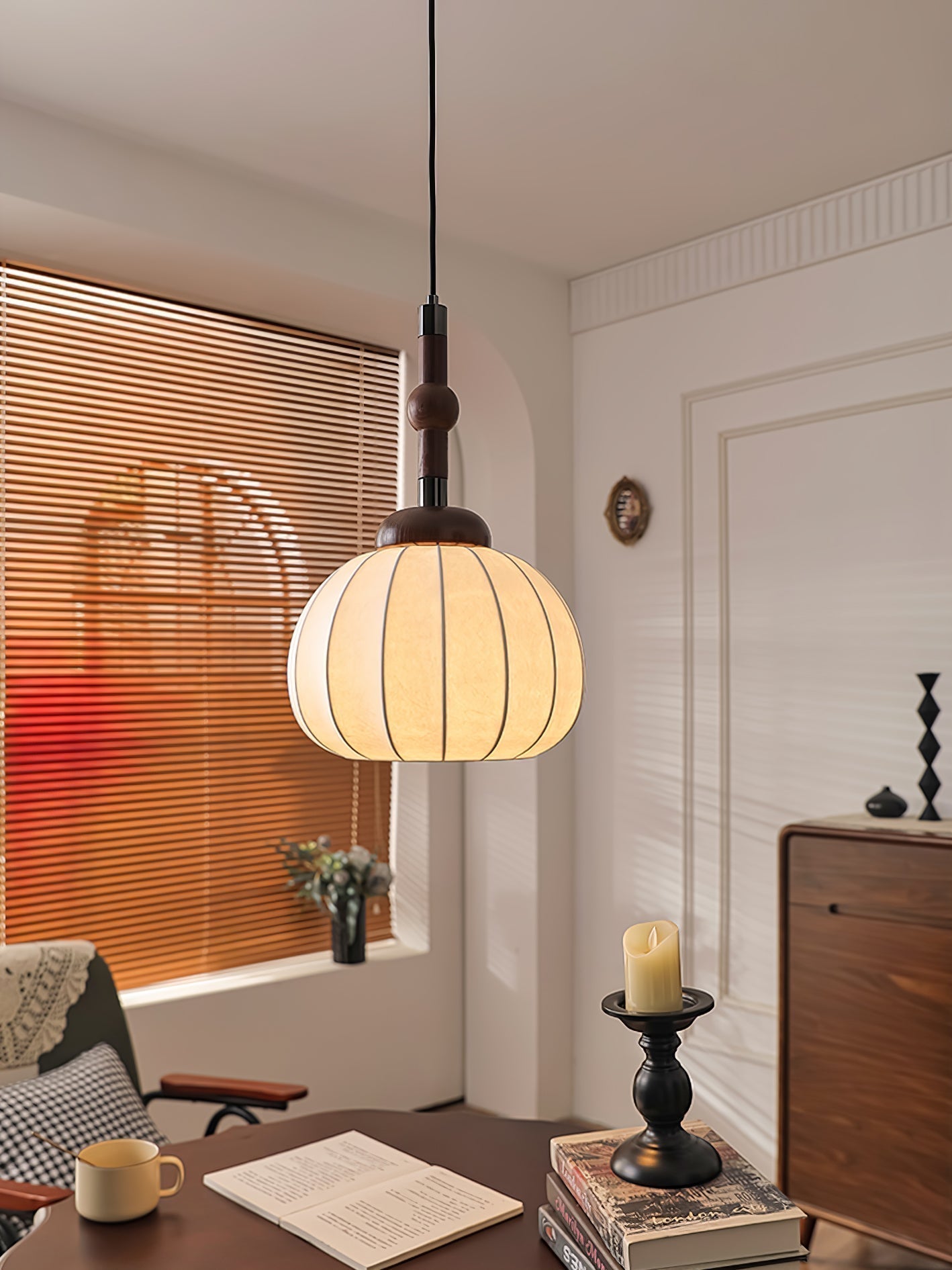 Solari Skandinavische Pendelleuchte aus Seidenholz-Letslighting