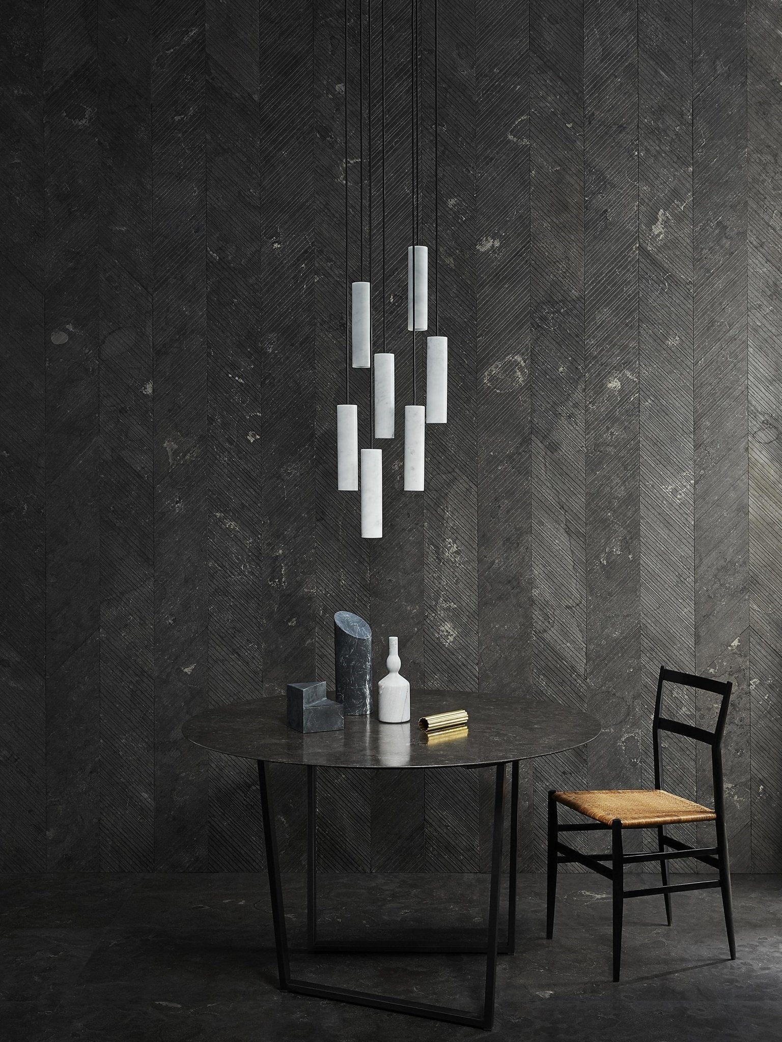 Nyxara Cluster Alabaster Pendant Light Staircase - Neutralighting