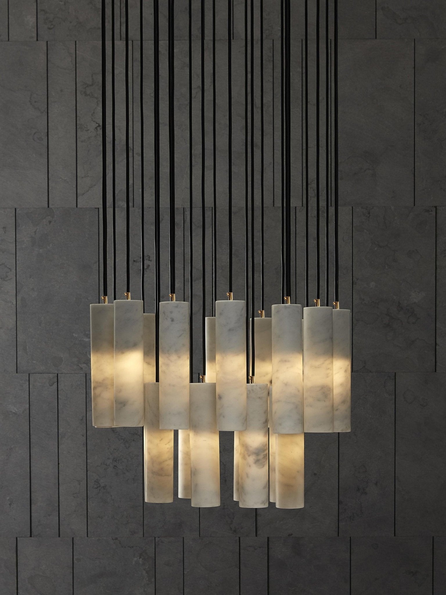 Nyxara Cluster Alabaster Pendant Light Staircase - Neutralighting