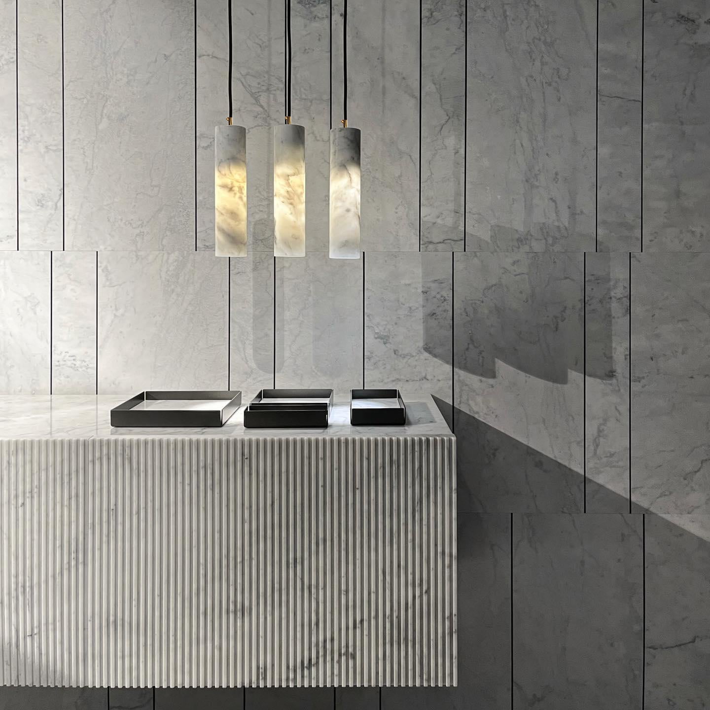 Nyxara Cluster Alabaster Pendant Light Staircase - Neutralighting