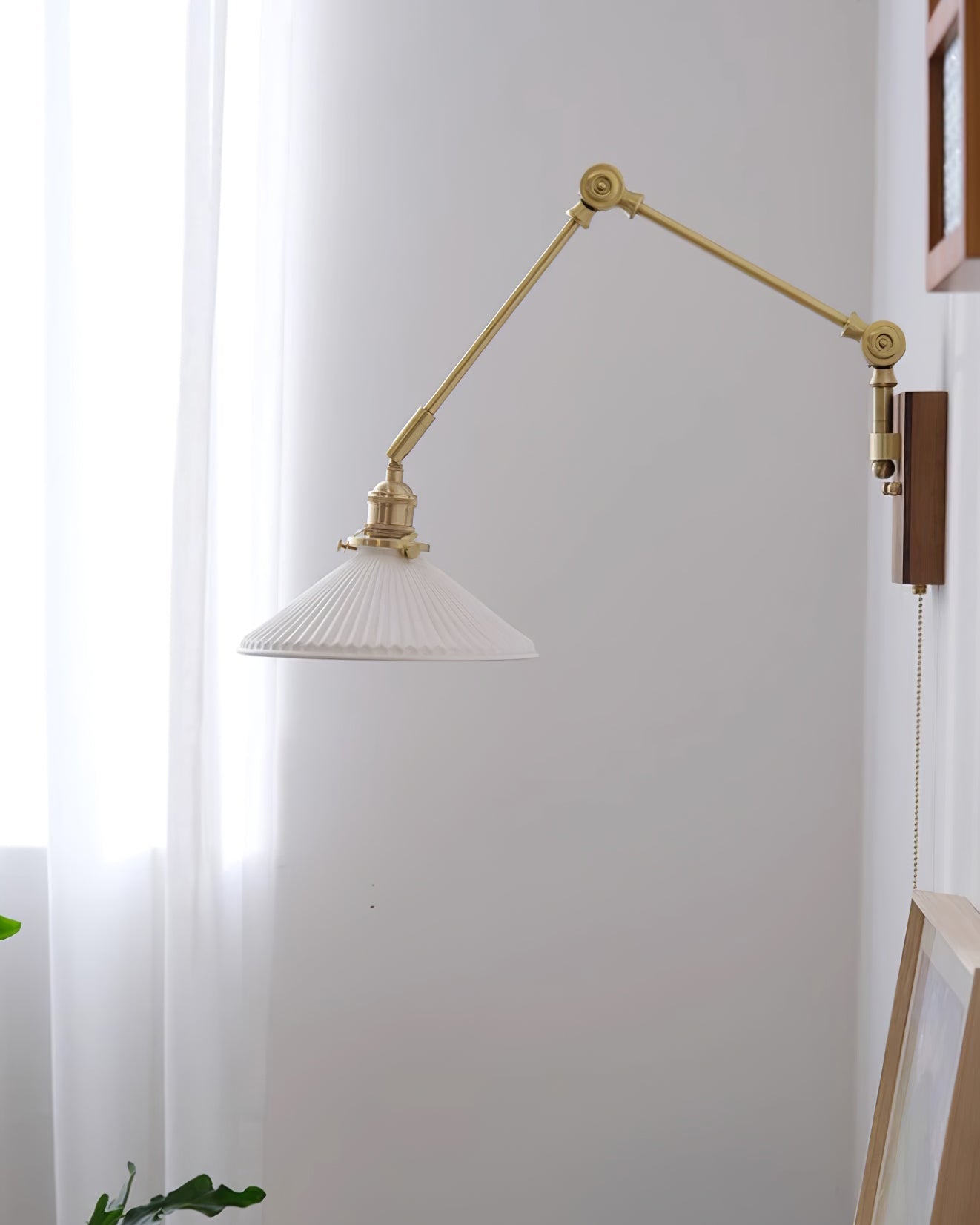 Wandleuchte Verstellbar Arm Gefeilt Schirm Walnuss Basis Vintage Task-Letslighting
