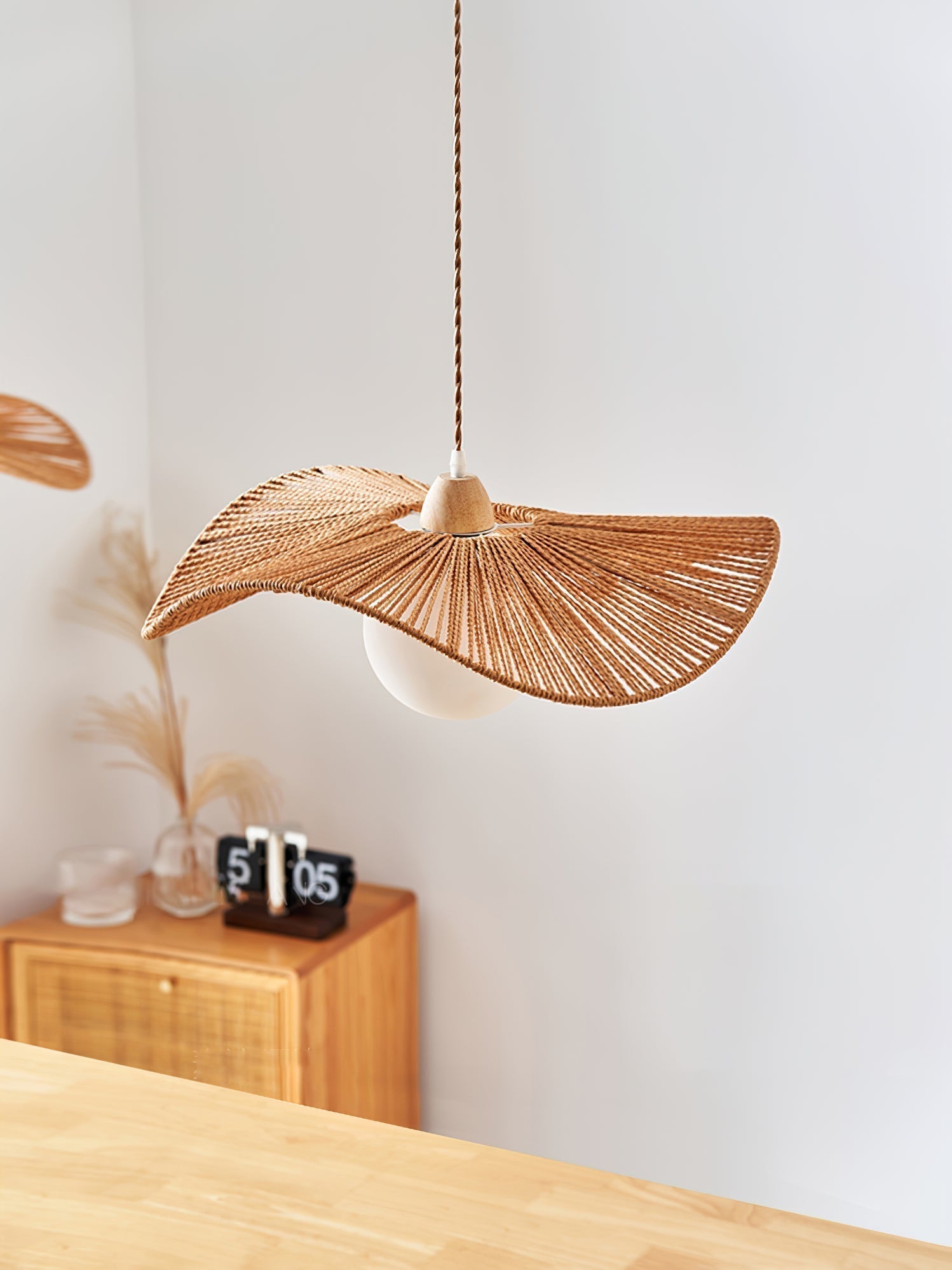 Atale Künstlerische Naturgeflochtene Pendelleuchte-Letslighting