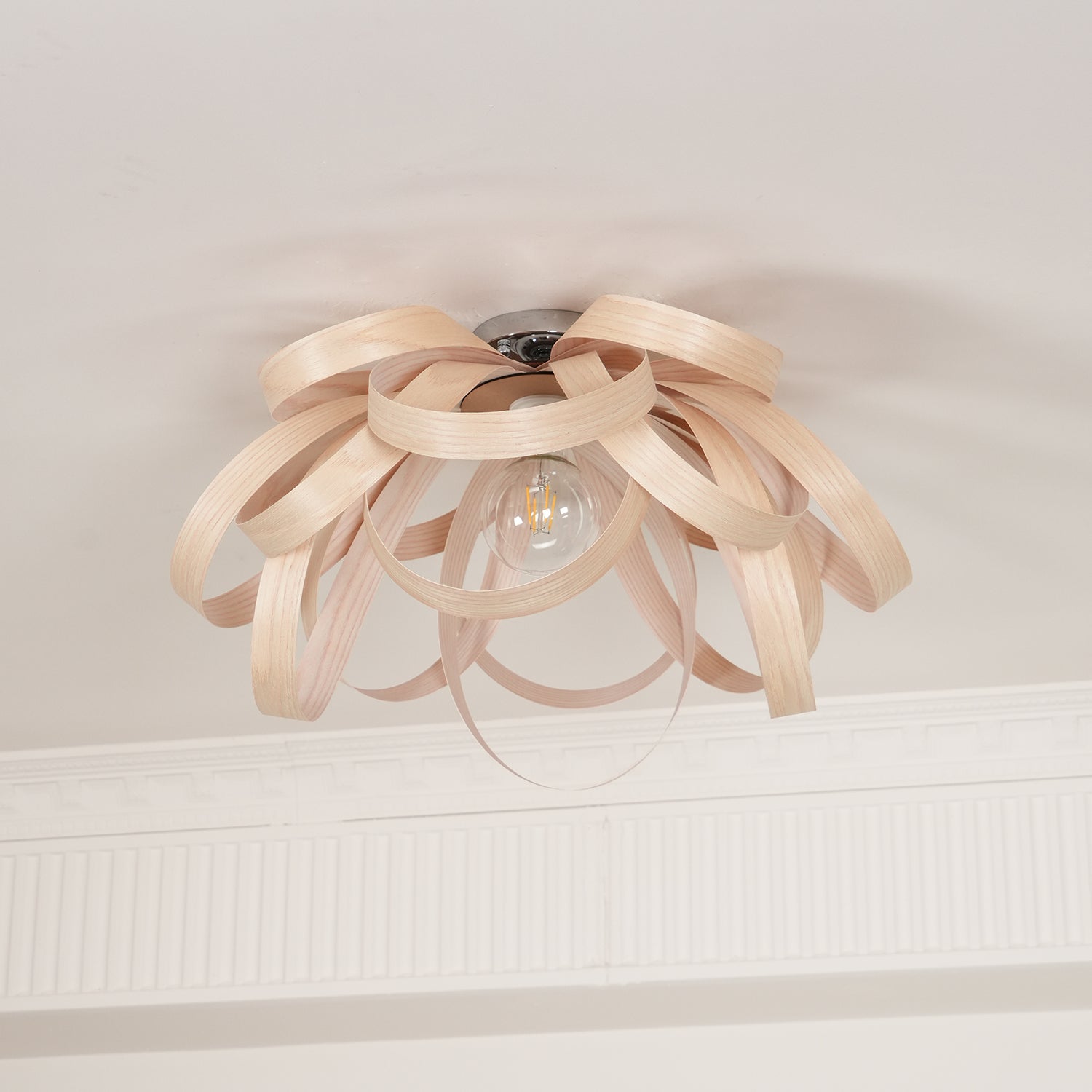 Veylo Wooden Ribbon Ceiling Lamp - Letslighting