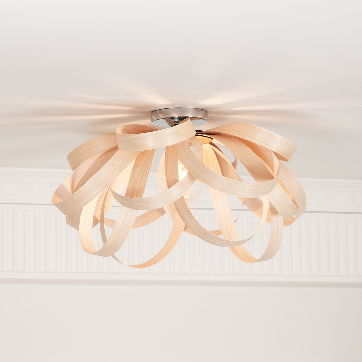 Veylo Wooden Ribbon Ceiling Lamp - Letslighting