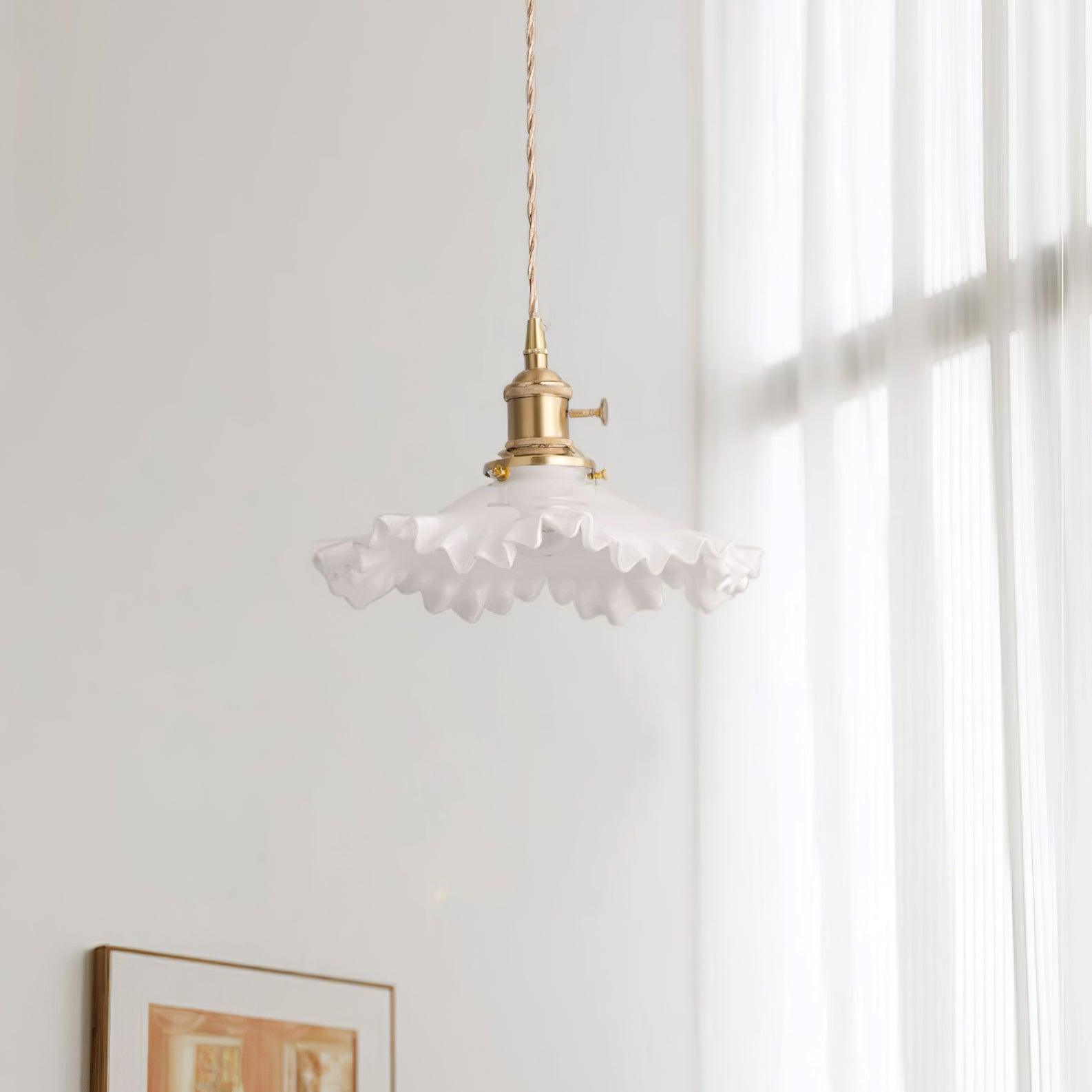 Pendelleuchte Glas Rüschen Schirm Messing Warmer-Letslighting