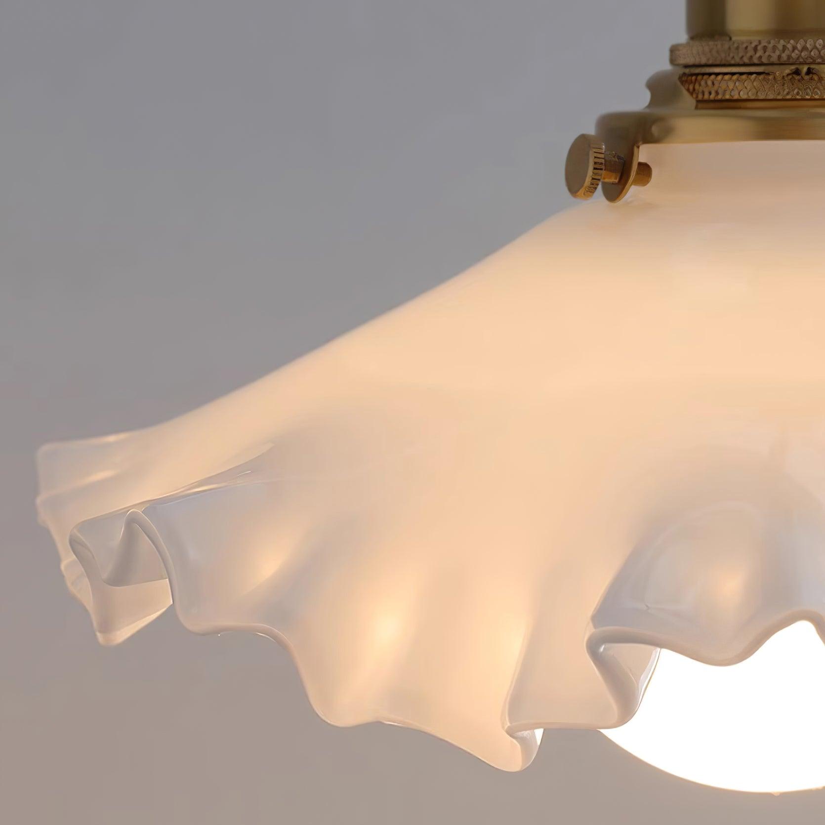 Pendelleuchte Glas Rüschen Schirm Messing Warmer-Letslighting