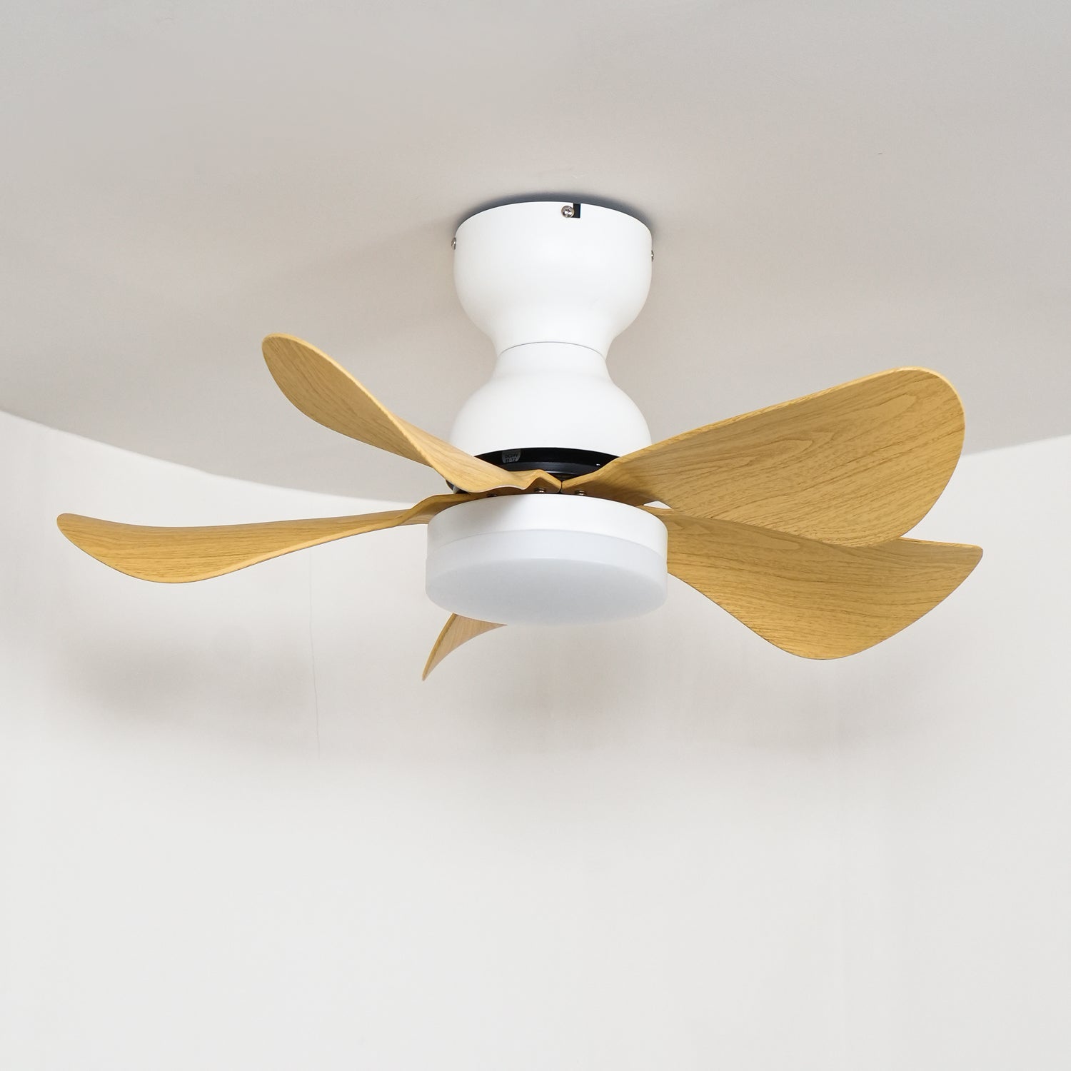 Callen Holz Deckenventilatorleuchte, Weiße Ausführung