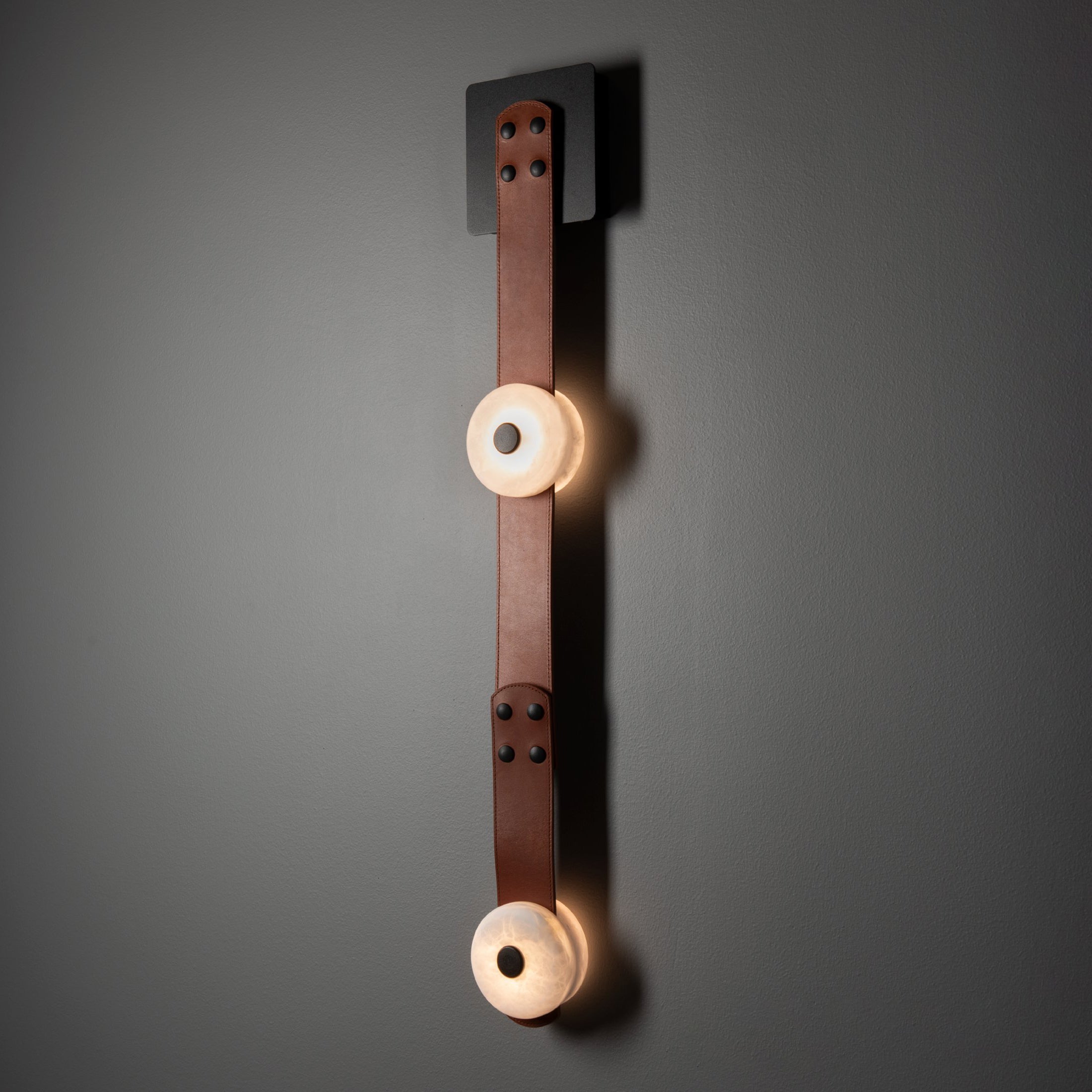 Evsore Modern Minimalist LED Leather Alabaster Sconce Wall Lamp - Letslighting