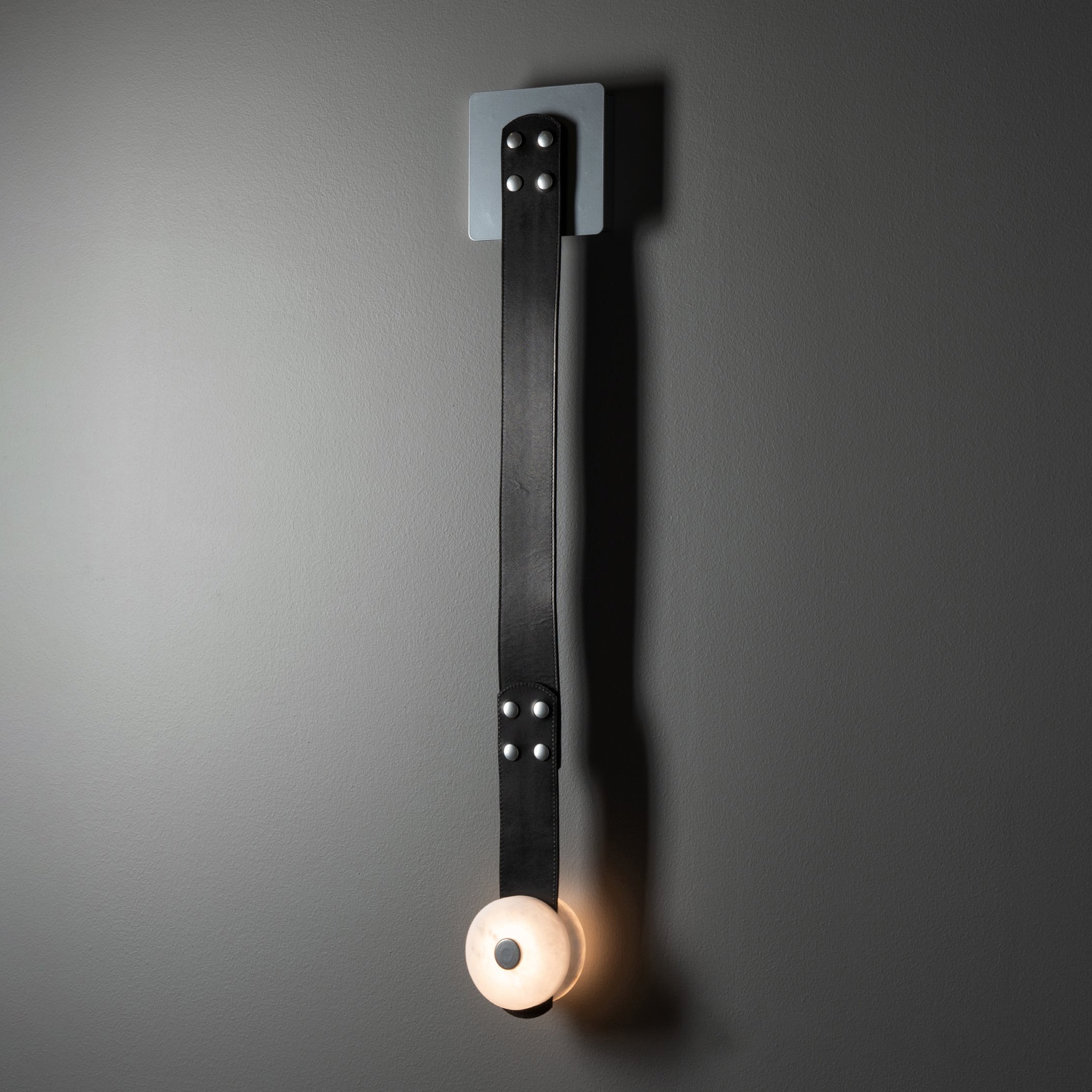 Evsore Modern Minimalist LED Leather Alabaster Sconce Wall Lamp - Letslighting