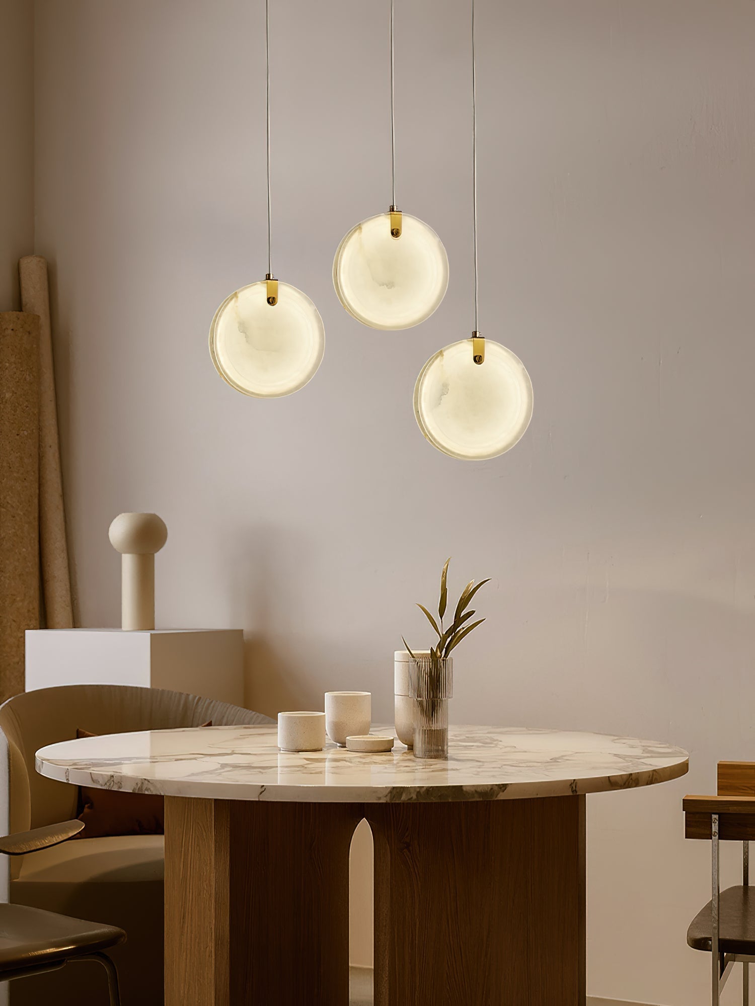 Utalionis Modern Minimalist Brass Alabaster Pendant Light - Letslighting
