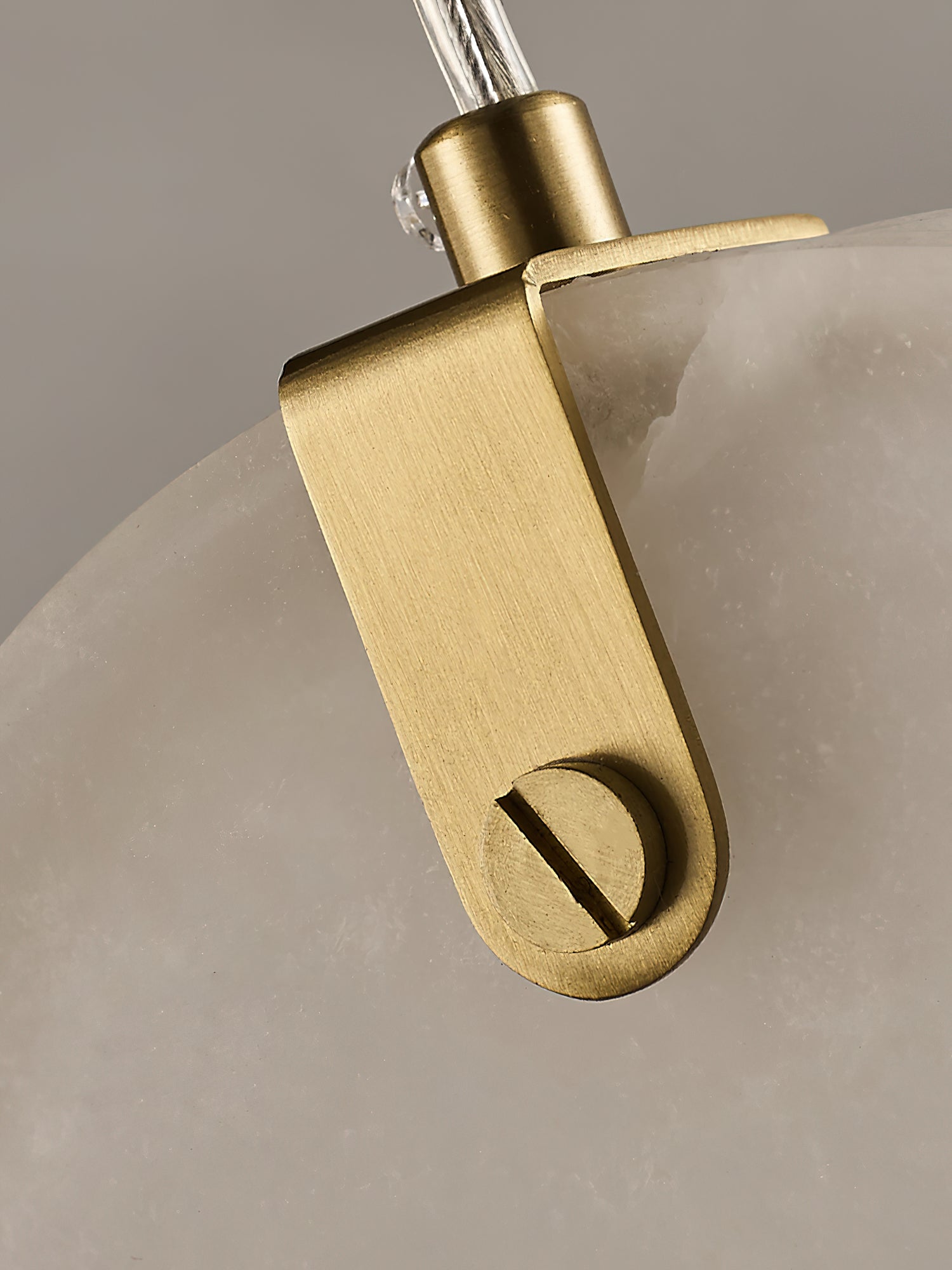 Utalionis Modern Minimalist Brass Alabaster Pendant Light - Letslighting