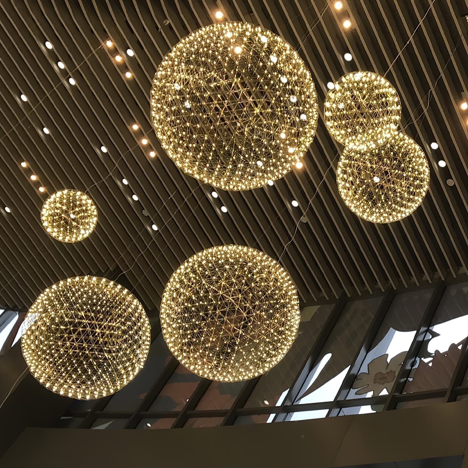 Gold Spark Ball Pendant Light - Blowlighting