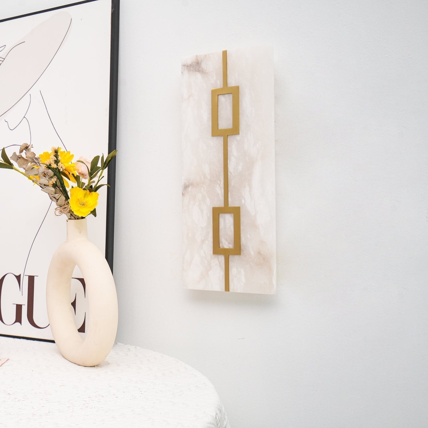 Alvelor Geometric Alabaster Wall Light - Neutralighting