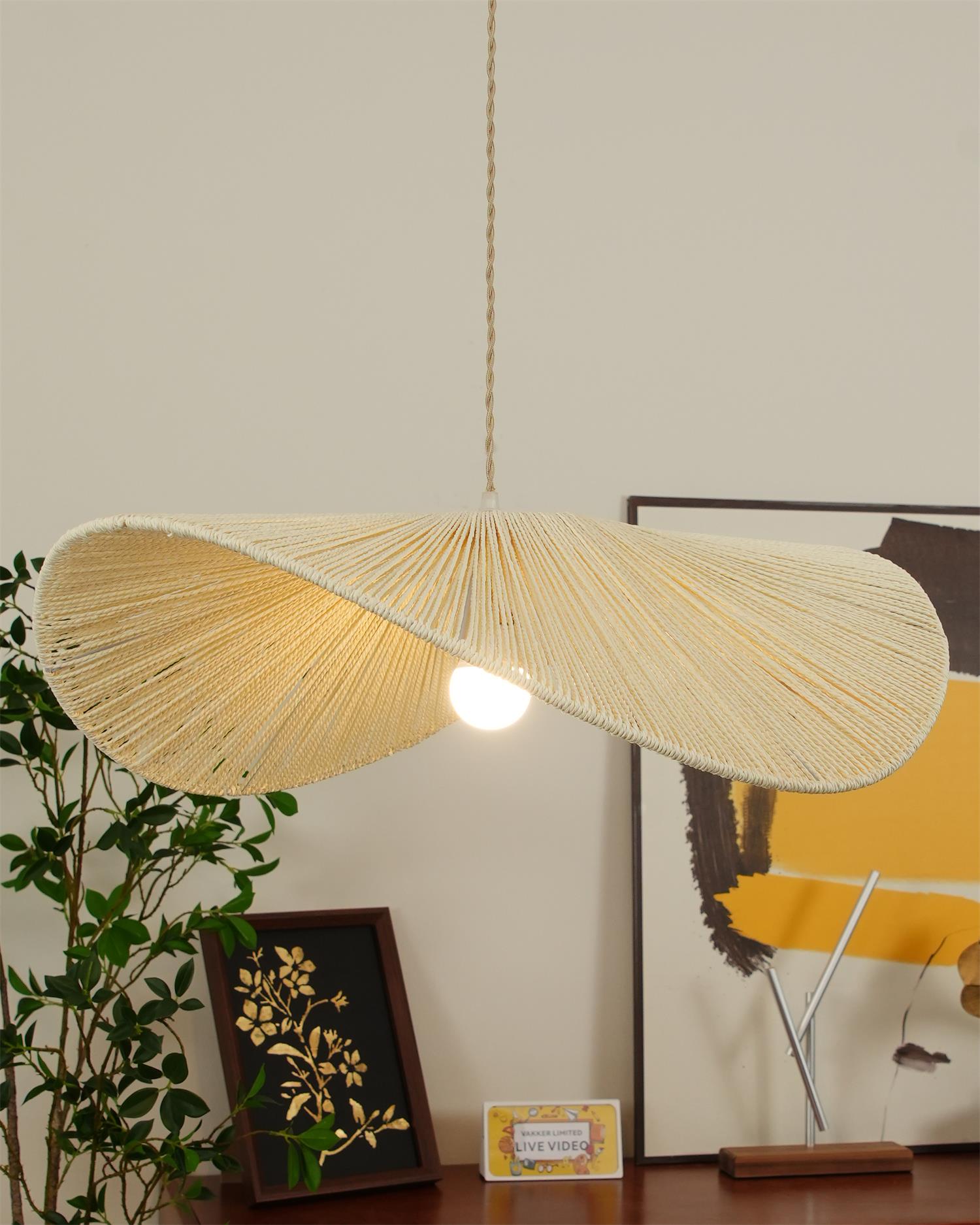 Solara Handgewebte Pendelleuchte aus Natürlichem Rattan-Letslighting