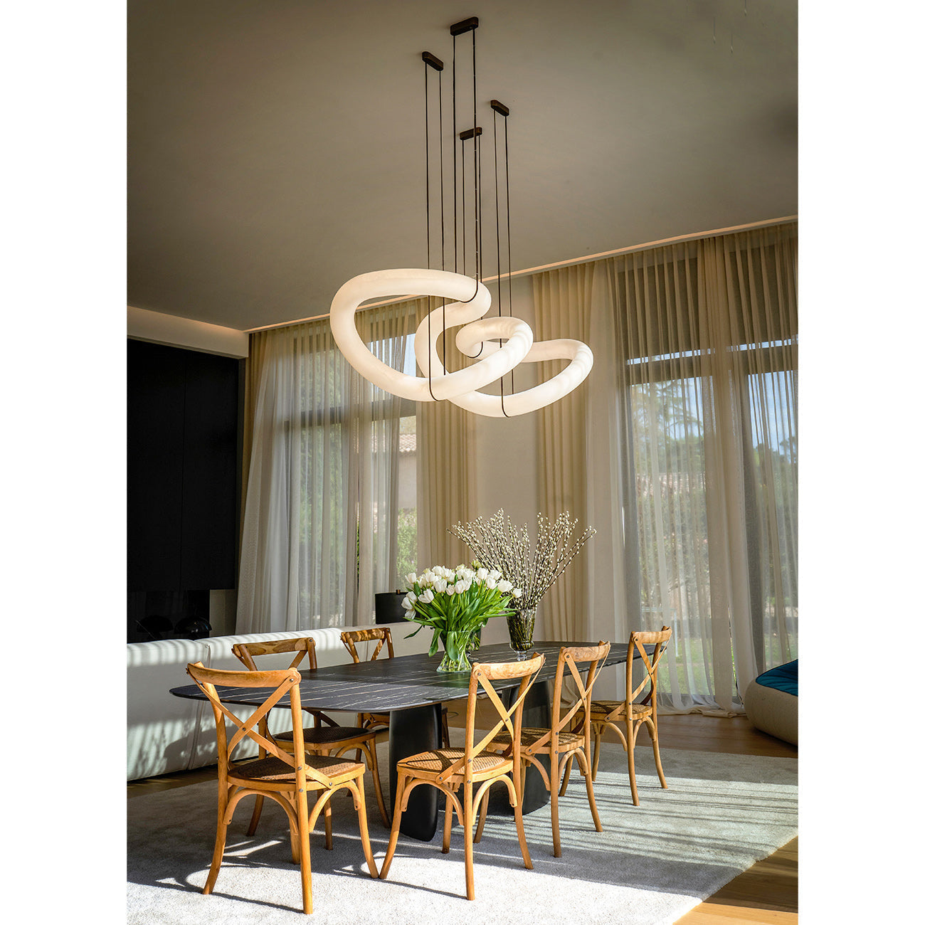 Utalyra Curved Alabaster Pendant Light - Neutralighting