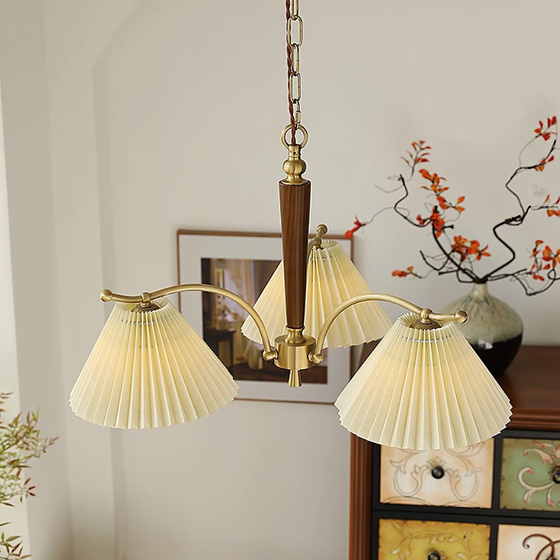 Kronleuchter Gefeilt Stoff Schirme Walnuss Messing Arme Warm Retro-Letslighting