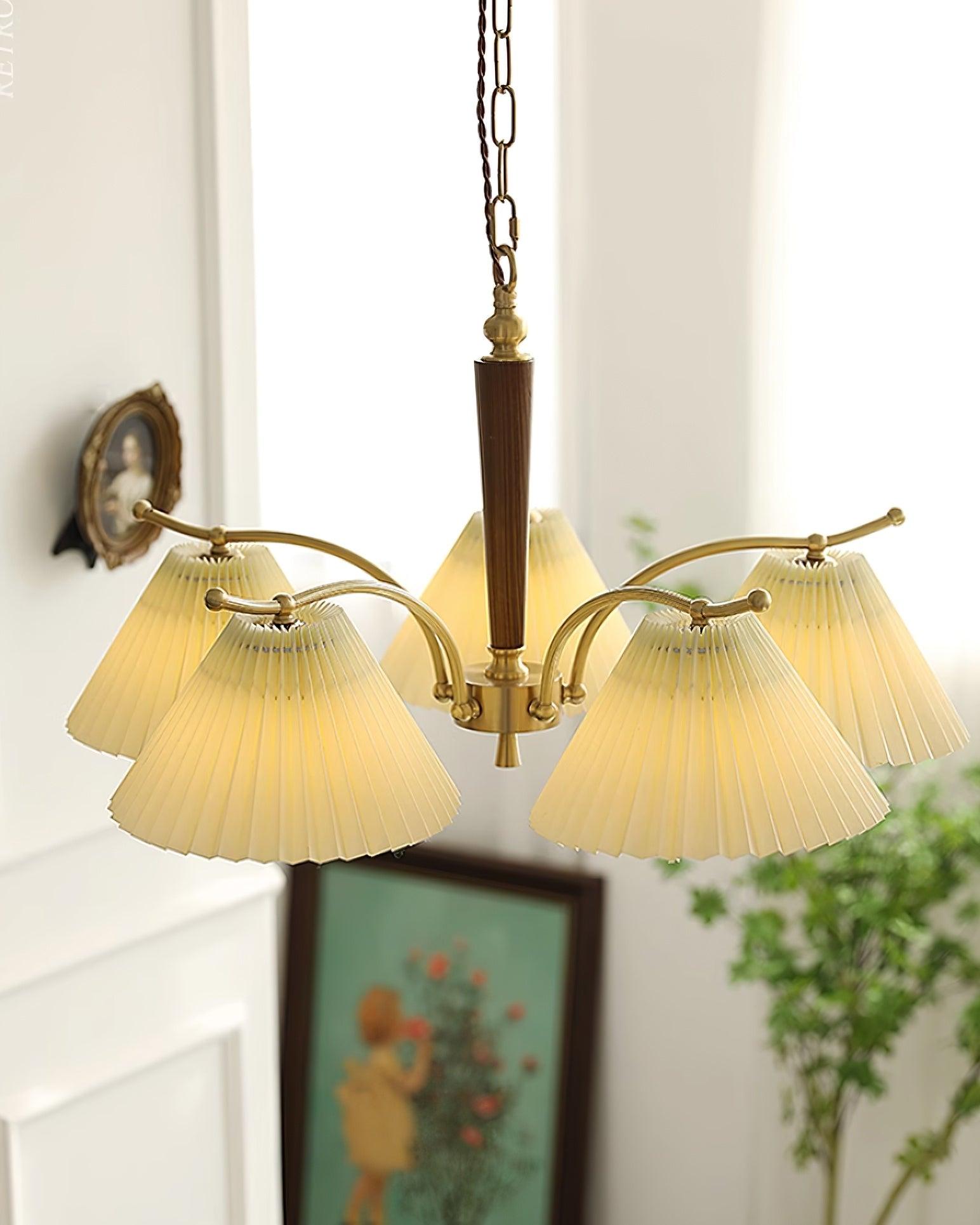 Kronleuchter Gefeilt Stoff Schirme Walnuss Messing Arme Warm Retro-Letslighting