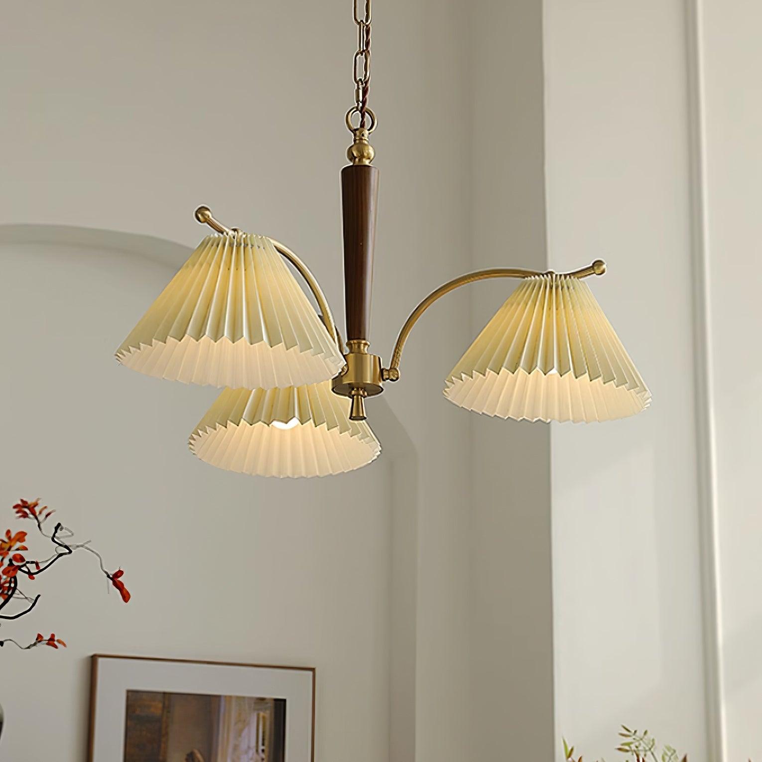 Kronleuchter Gefeilt Stoff Schirme Walnuss Messing Arme Warm Retro-Letslighting