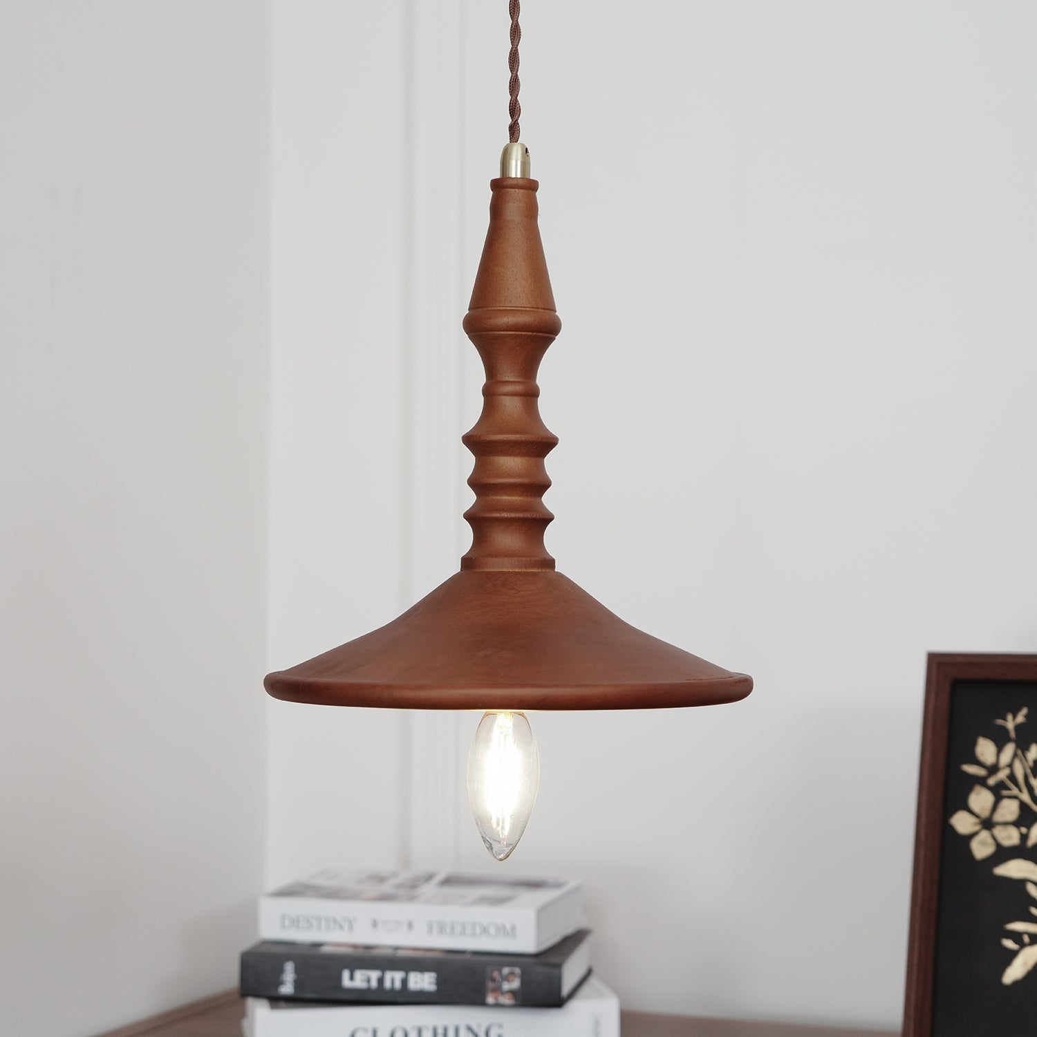 Pendelleuchte Holz Nussbaum Schirm Modern Gemütlich-Letslighting