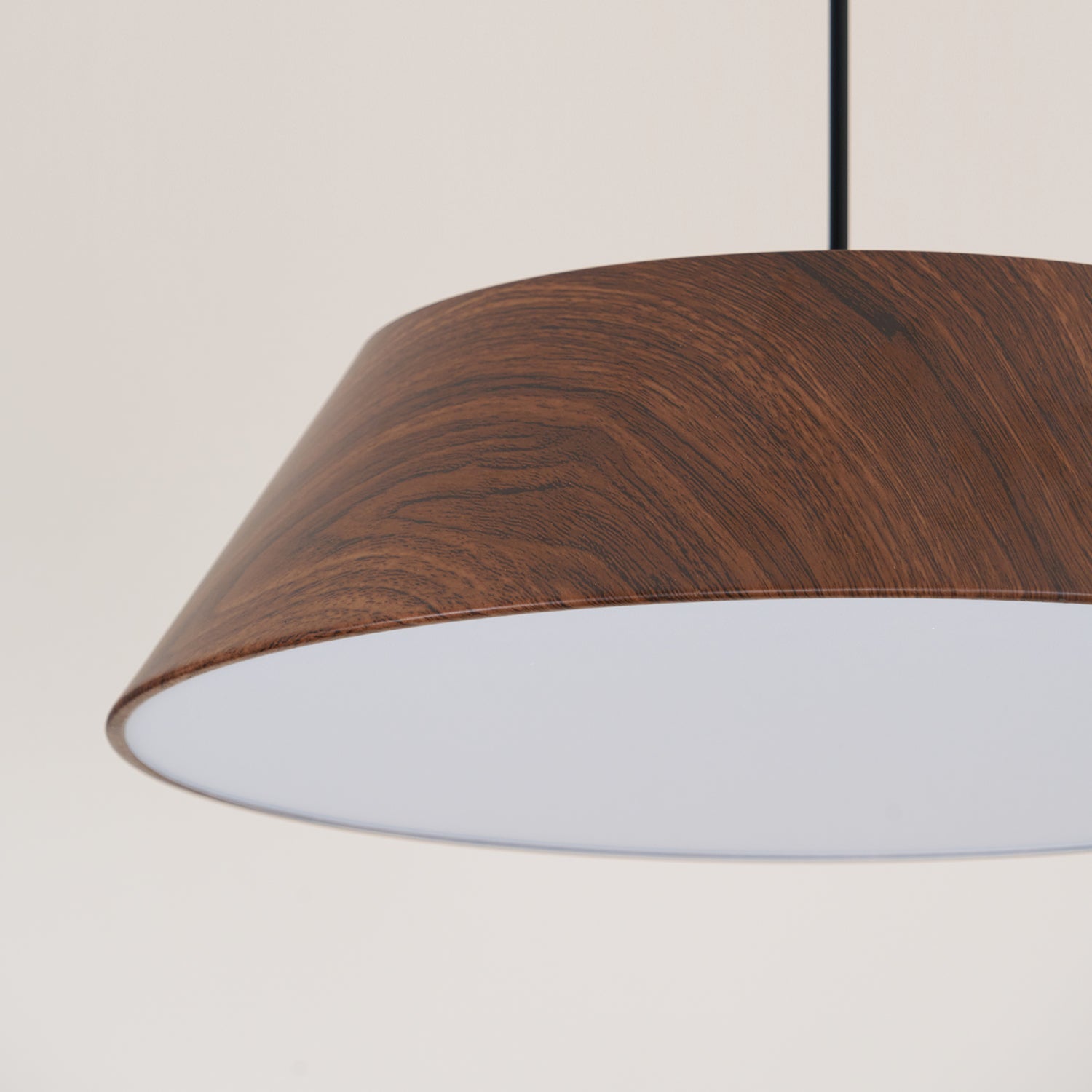 Novain Pendelleuchte mit Holzmaserung-Letslighting