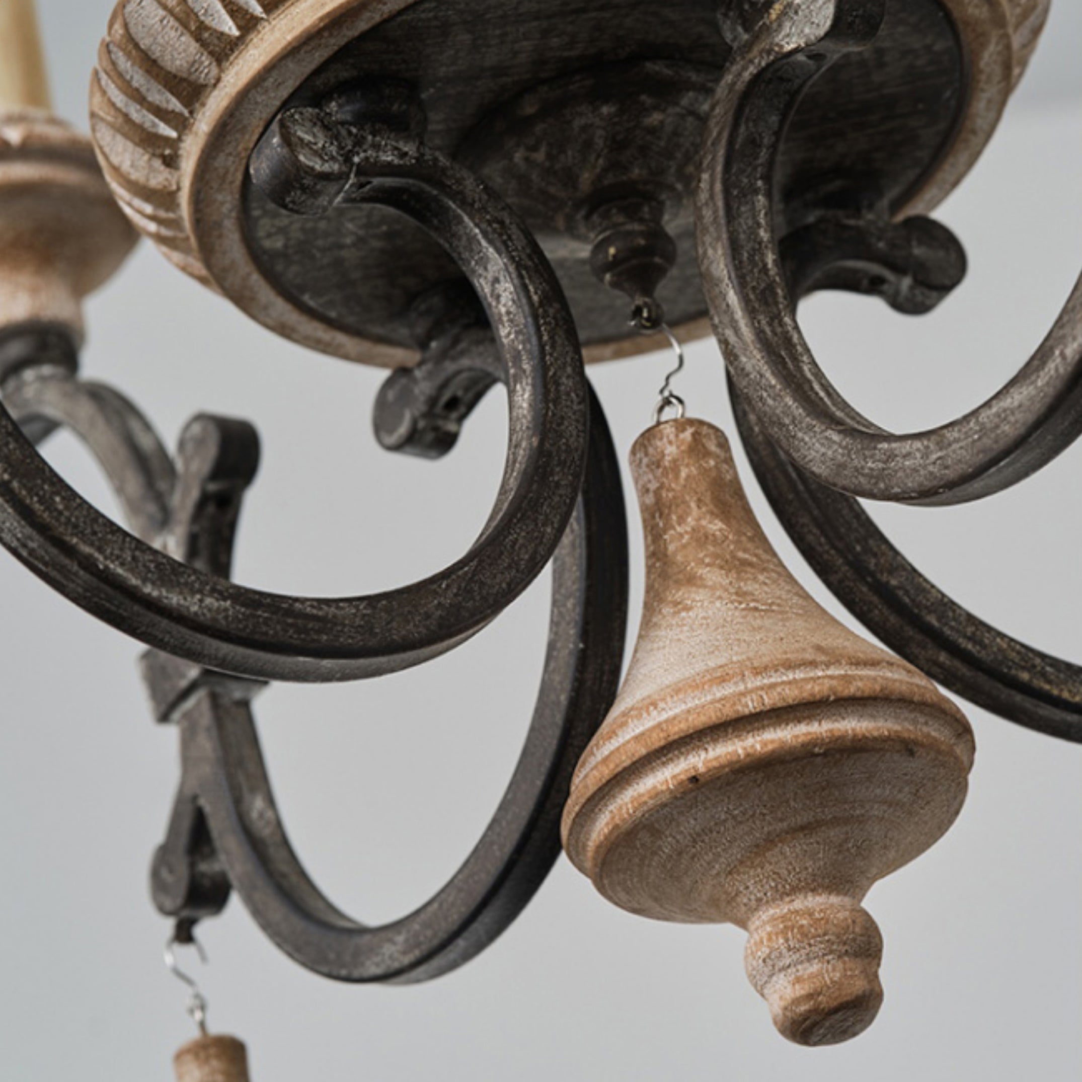 Myphaor Industrieller Vintage Kronleuchter aus Holz-Letslighting