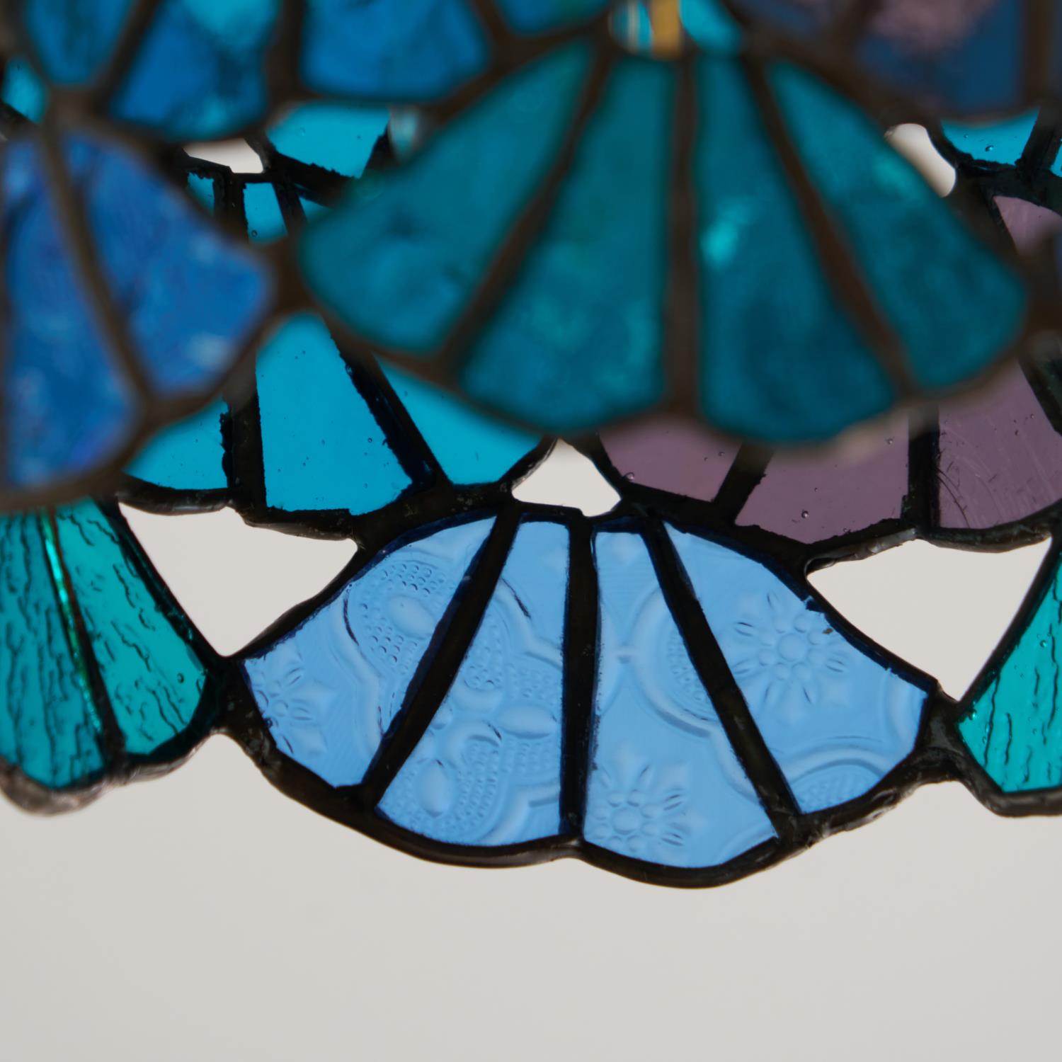 Rosavine Tiffany Buntglas Halb-Aufbaumontierte Leuchte-Letslighting