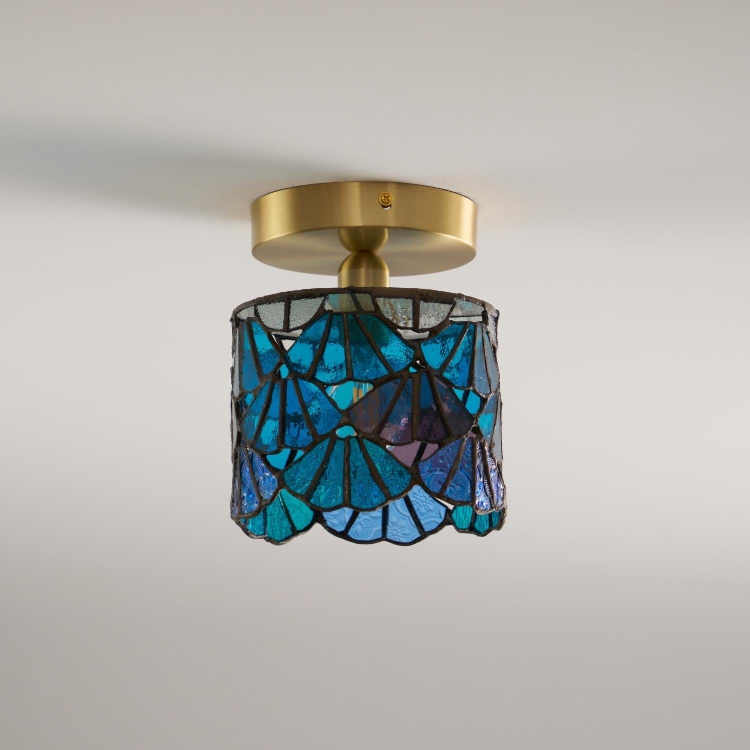 Rosavine Tiffany Buntglas Halb-Aufbaumontierte Leuchte-Letslighting
