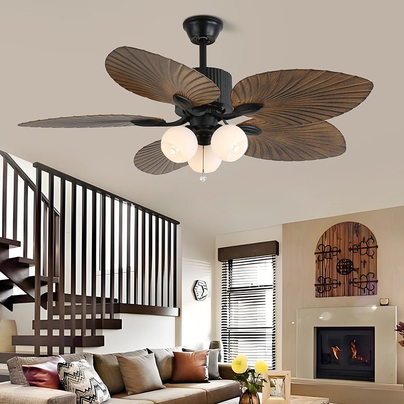 Solara Tropische Deckenventilatorleuchte in Schwarz, schlankes Design.
