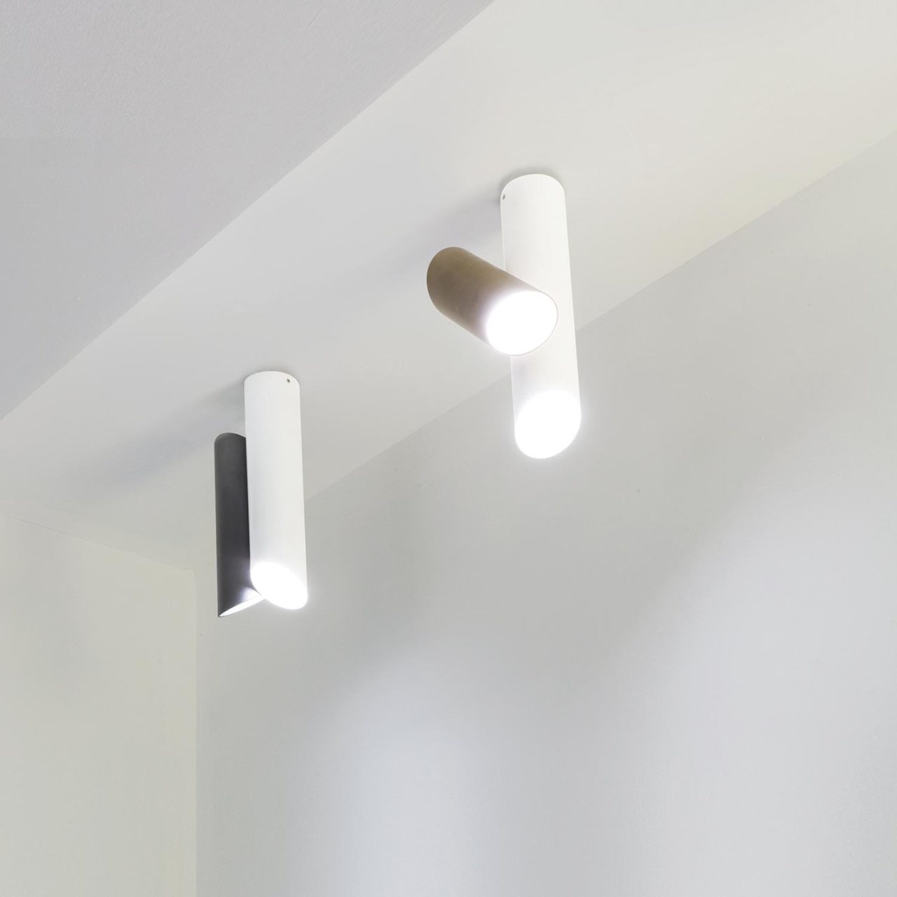 Ilcaryra Moderne Minimalistische Röhren Deckenleuchte-Letslighting