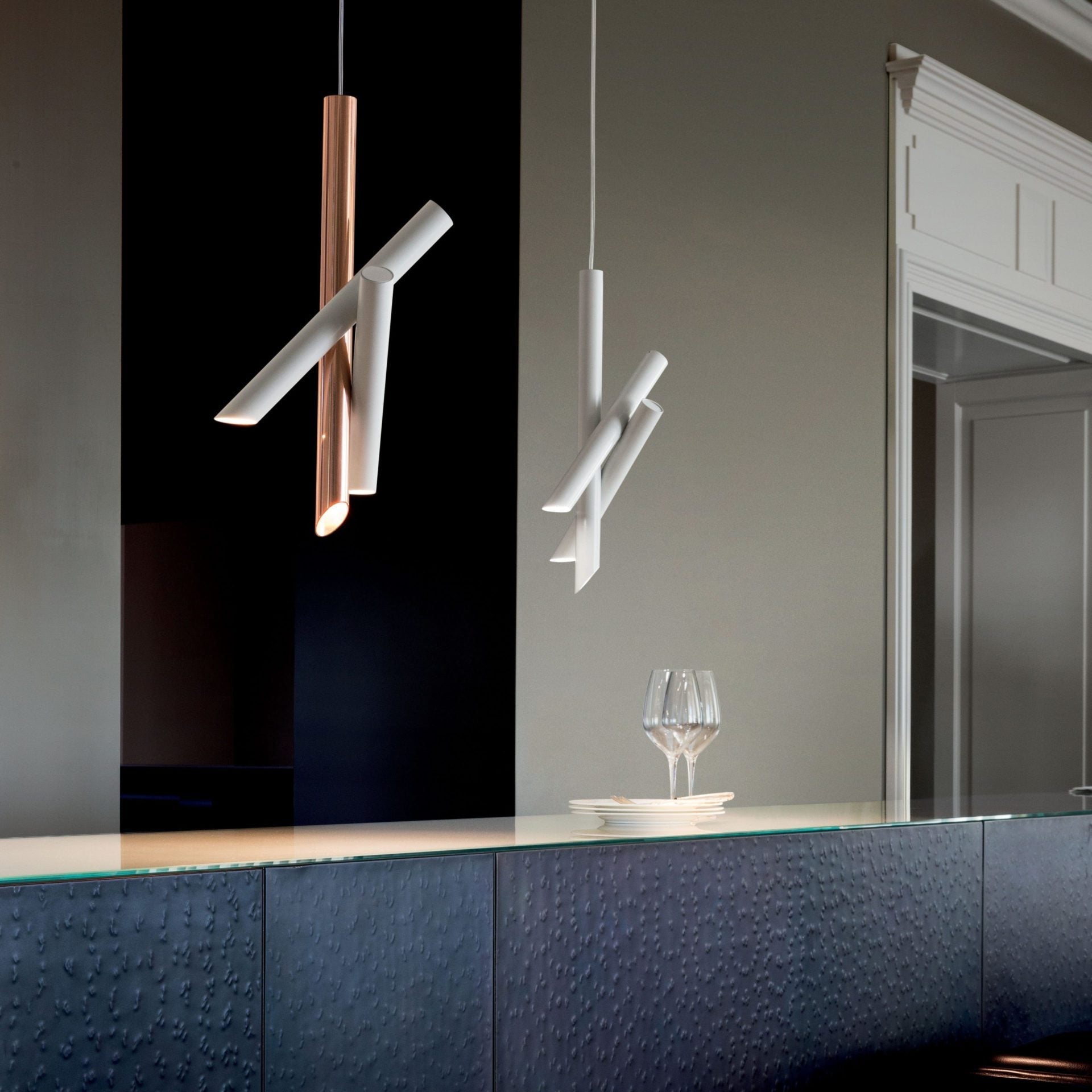 Solara Aluminium Minimalistische Röhrenpendelleuchte-Letslighting