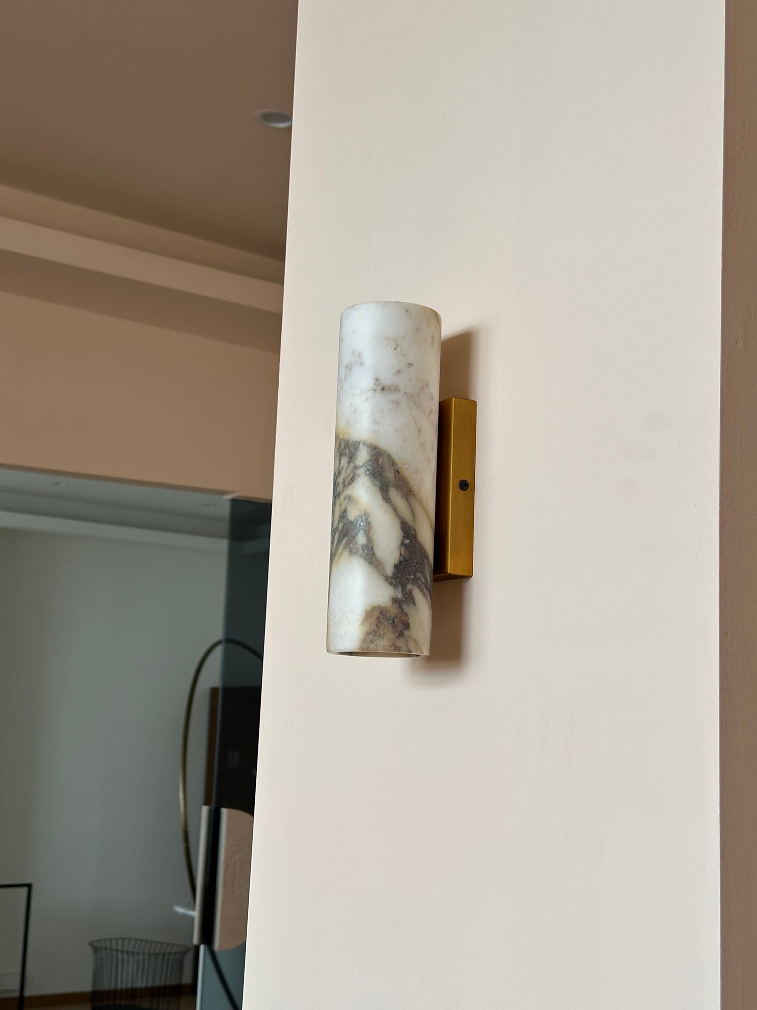 Tubular Marmor Wandleuchte-Letslighting