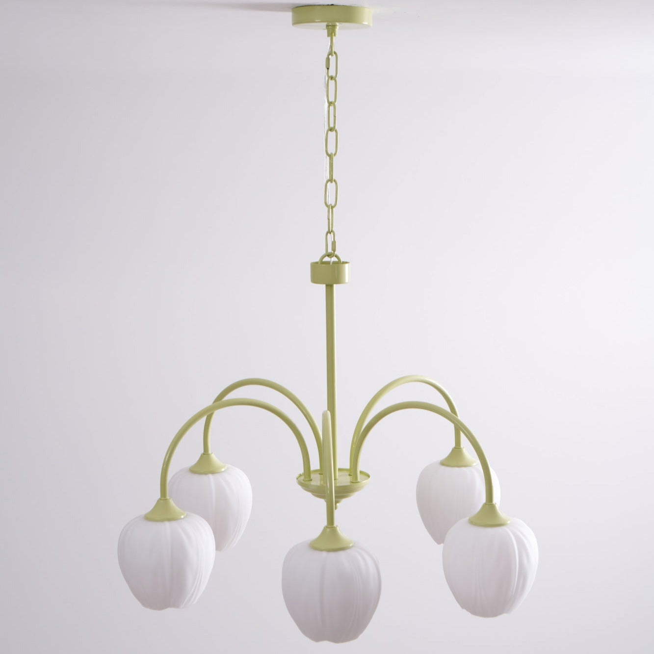 Aria Frische Tulpen-Kronleuchter