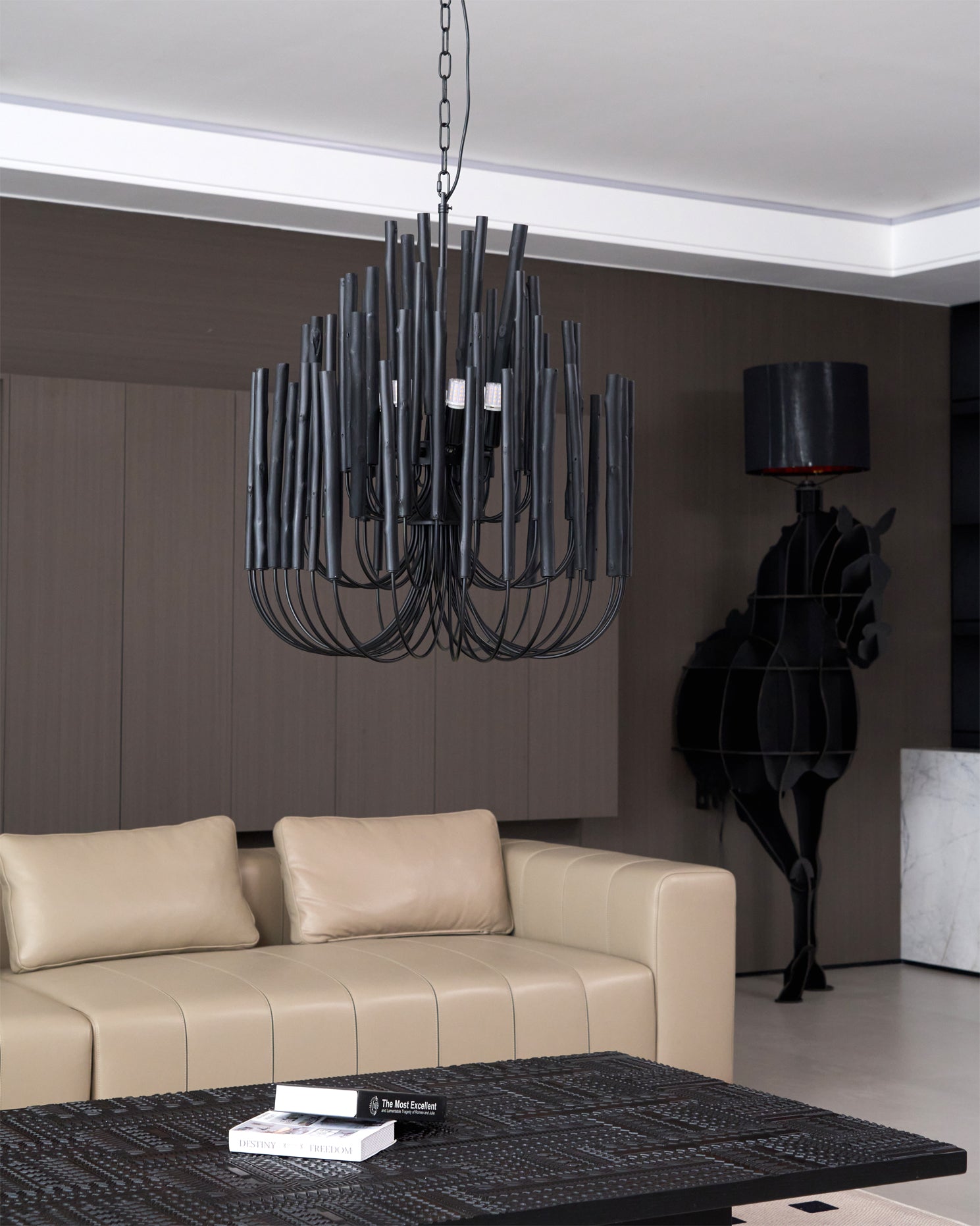 Ulshayra Postmodern Luxus Multi-Stick Holz Kronleuchter-Letslighting