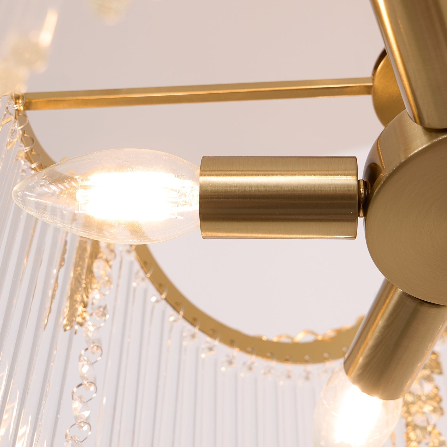 Lustra Kronleuchter Schwebende Teile-Letslighting