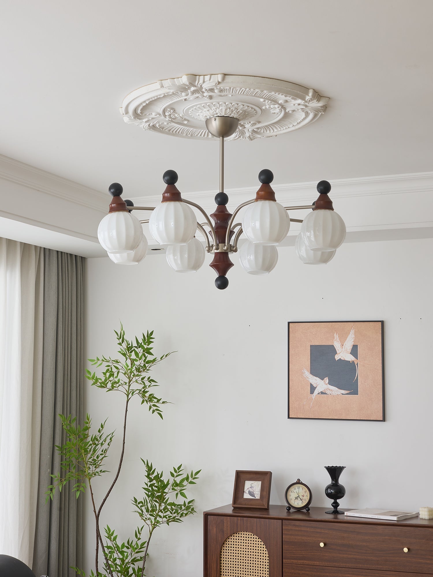 Zosilara Traditioneller Eleganter Holzkronleuchter-Letslighting