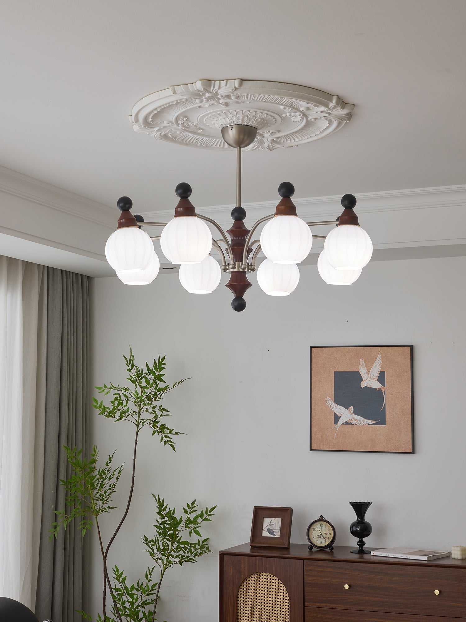 Zosilara Traditioneller Eleganter Holzkronleuchter-Letslighting