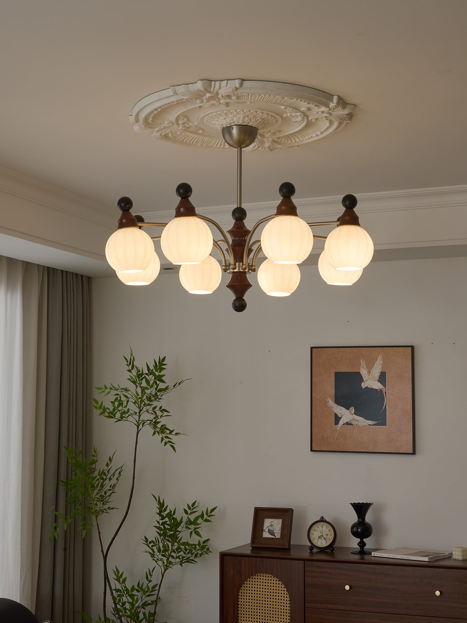 Zosilara Traditioneller Eleganter Holzkronleuchter-Letslighting