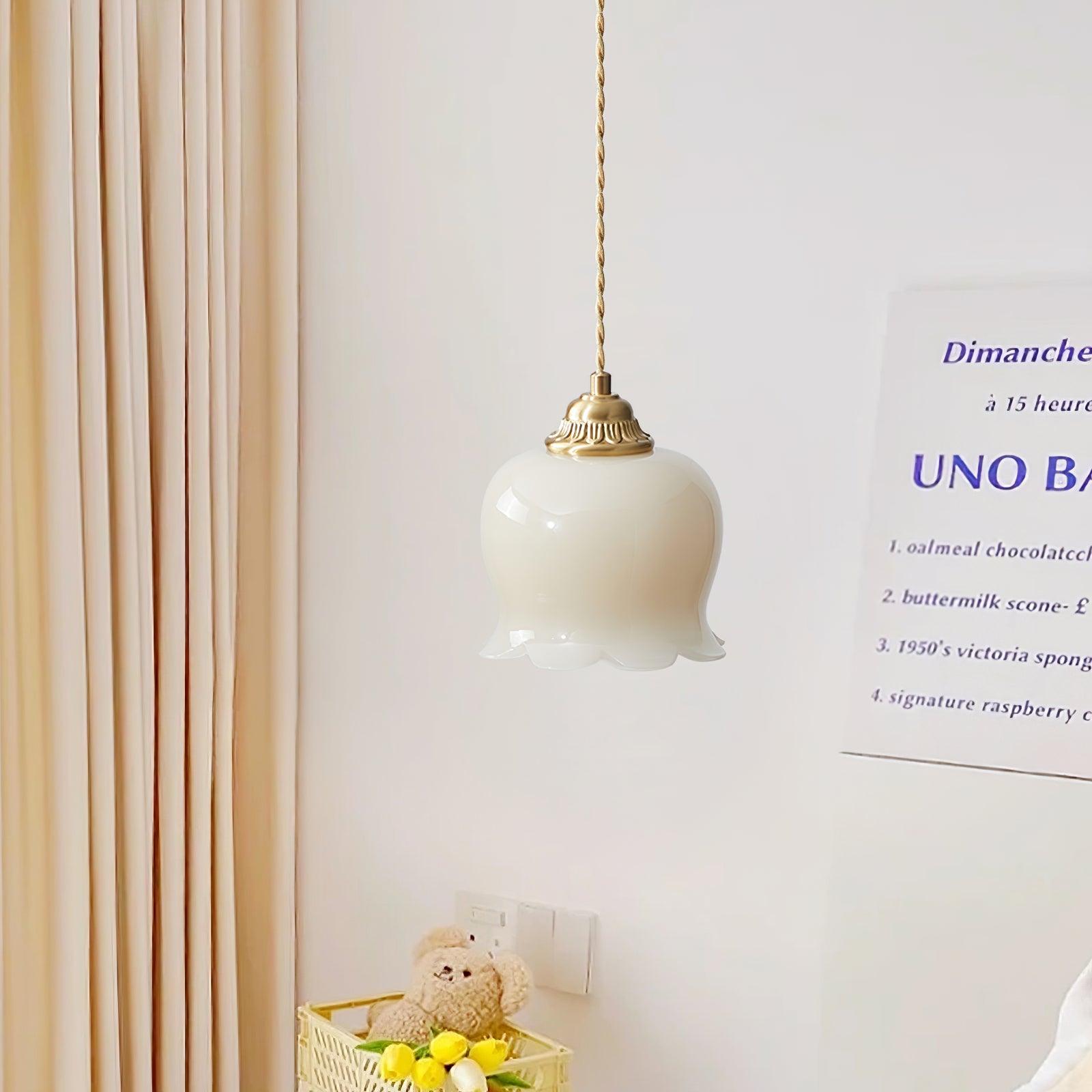 Valley Flower Pendant Lamp - Blowlighting