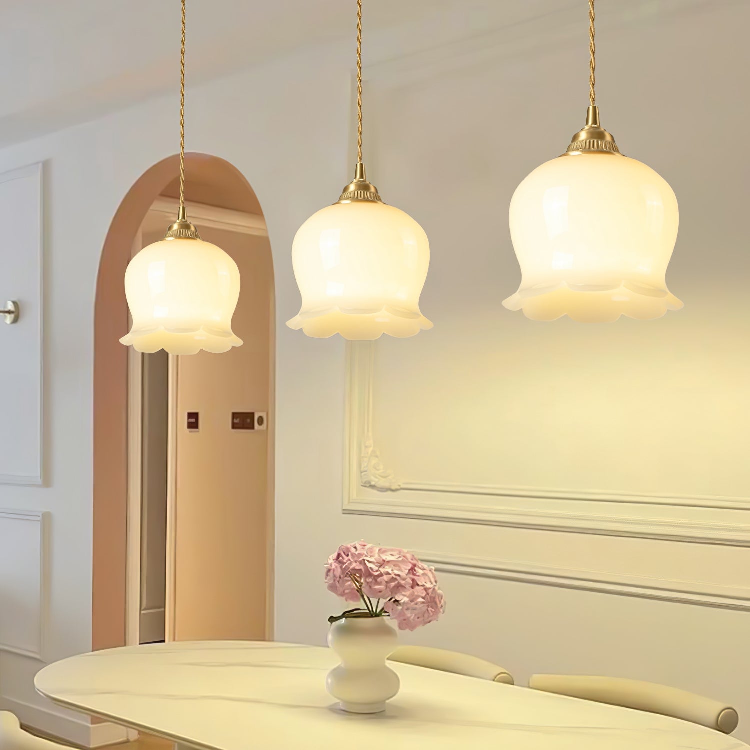 Valley Flower Pendant Lamp - Blowlighting