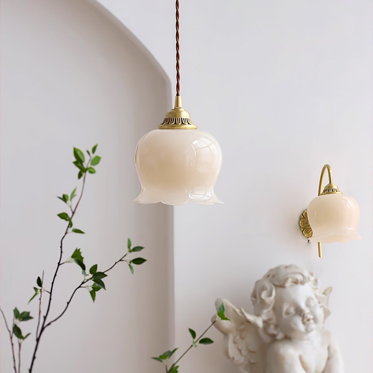 Valley Flower Pendant Lamp - Blowlighting