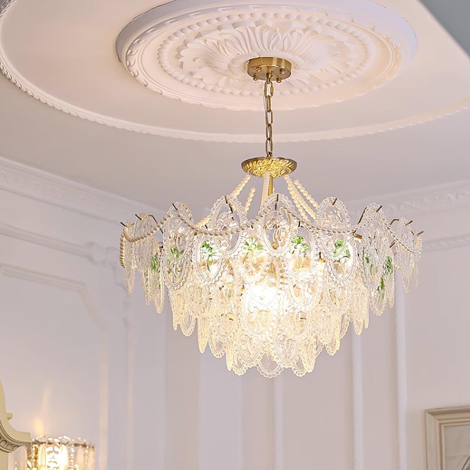 Havin Kronleuchter mit schimmernden Perlen