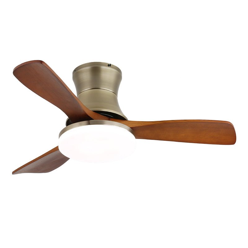 Elara Deckenventilator mit Licht, zeigt die Metallrahmenkonstruktion