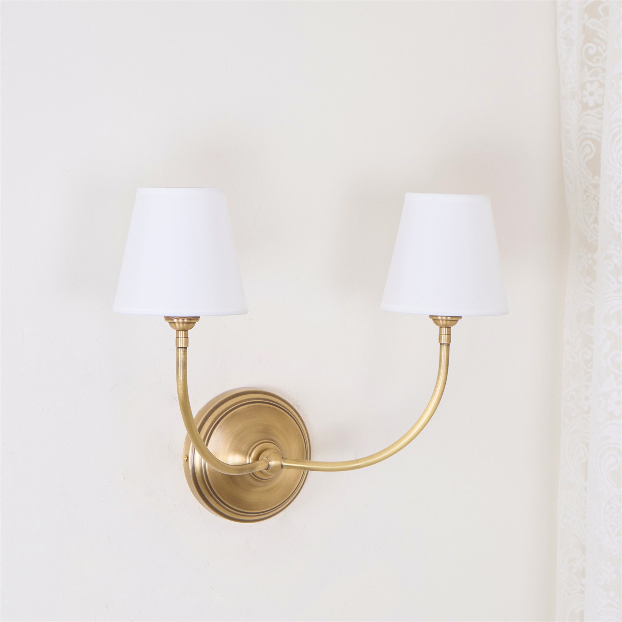 Olvaror Industrielle Vintage-Wandleuchte aus Stoff-Letslighting