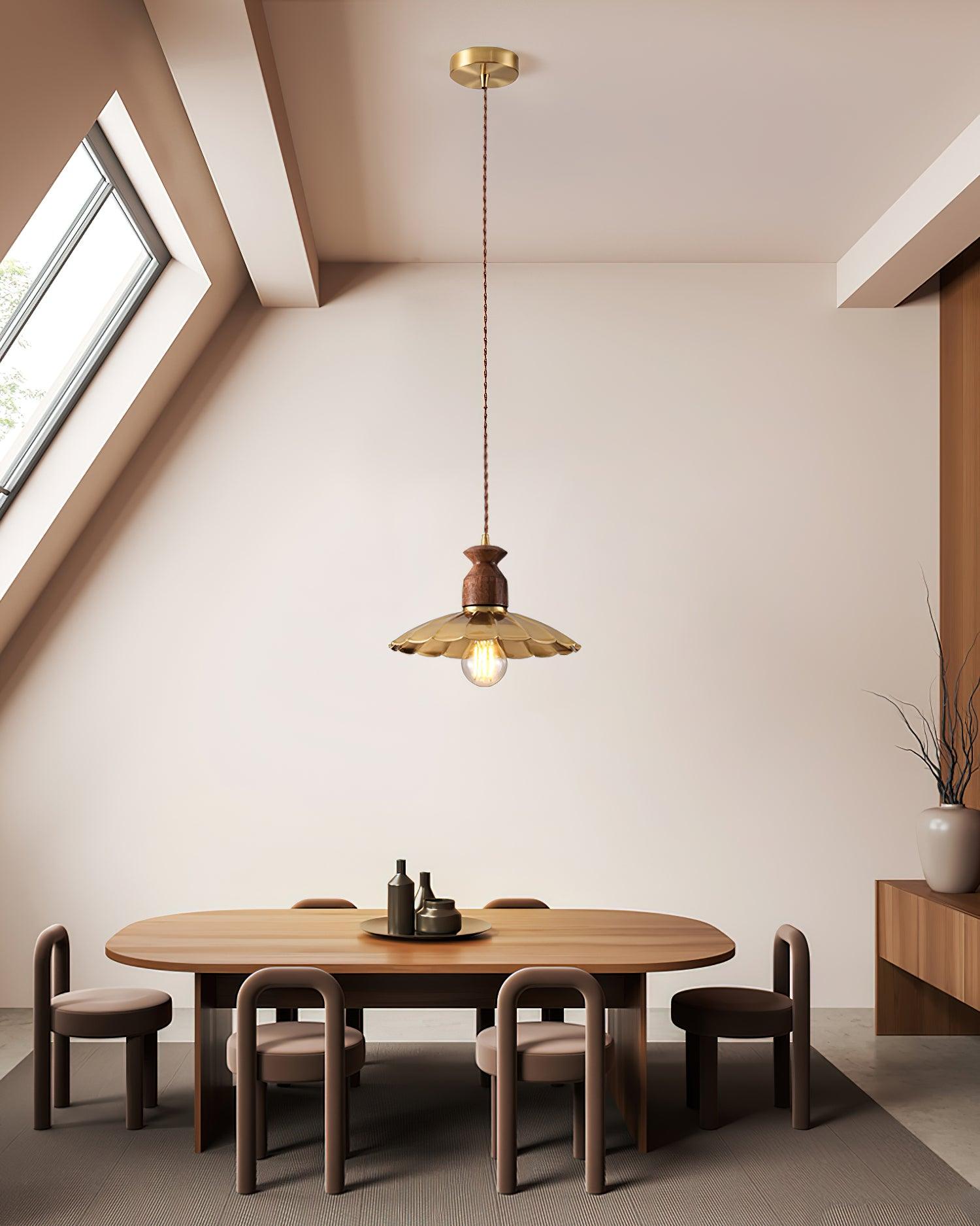 Pendelleuchte Gesäumter Messingschirm Vintage-Letslighting