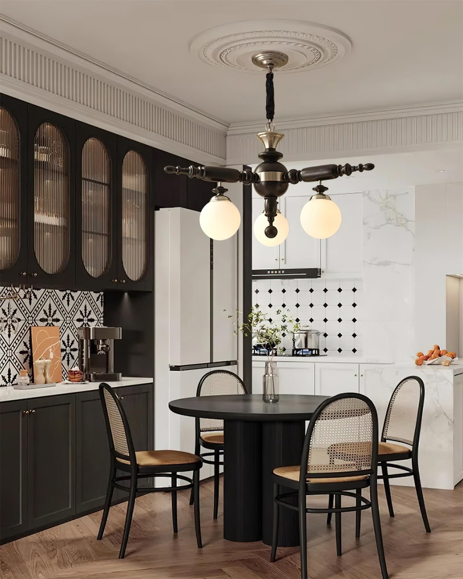 Juvian Vintage Kronleuchter aus Holz-Letslighting