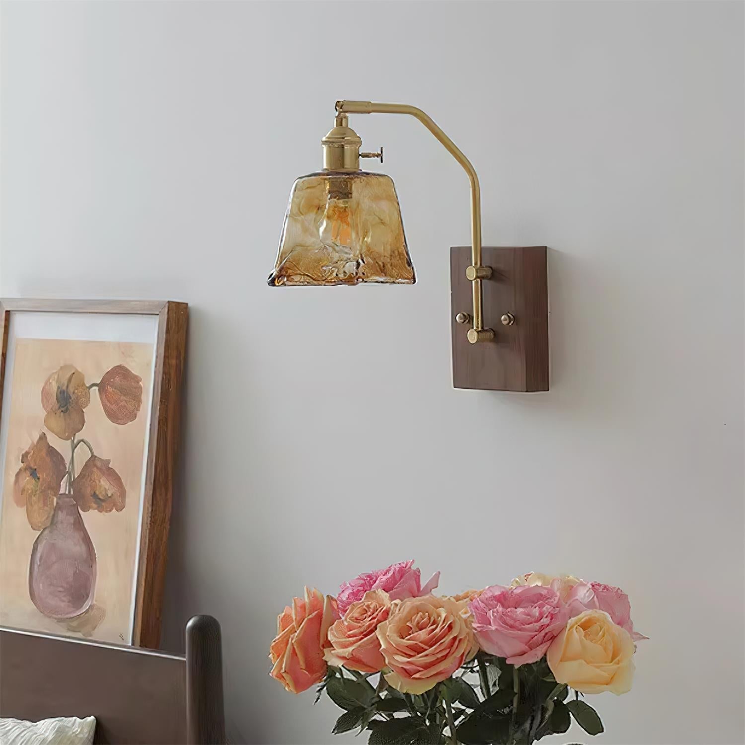 Royal Vintage Wandleuchte aus Messing und Glas-Letslighting