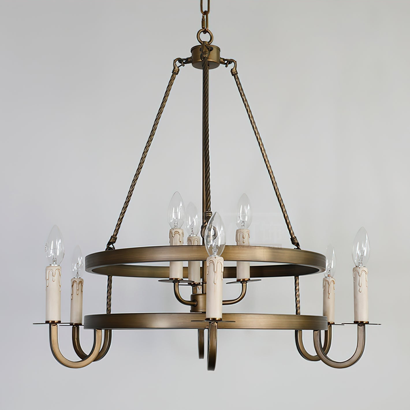 Vintara Kerzenleuchter aus Messing-Letslighting